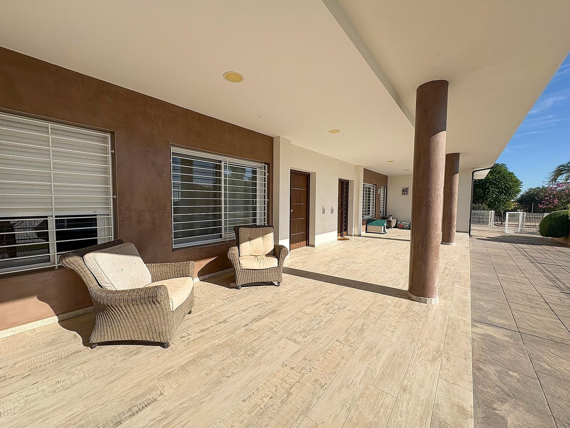 Resale - 8 Bedroom 7 Bathroom Villa in Crevillente - - Alicante Resale - 8 Bedroom 7 Bathroom Villa in Crevillente - - Alicante