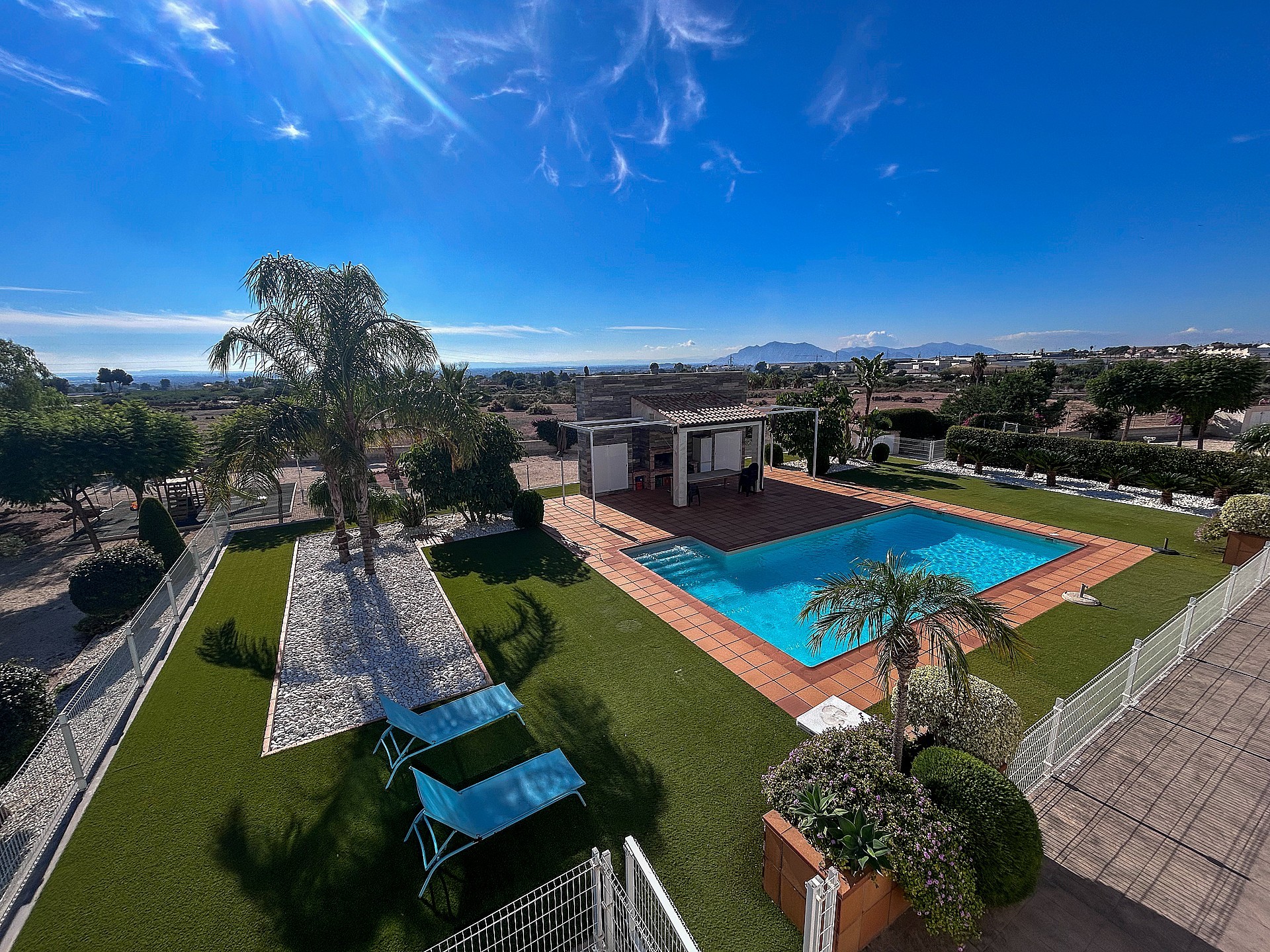 Resale - 8 Bedroom 7 Bathroom Villa in Crevillente - - Alicante Resale - 8 Bedroom 7 Bathroom Villa in Crevillente - - Alicante