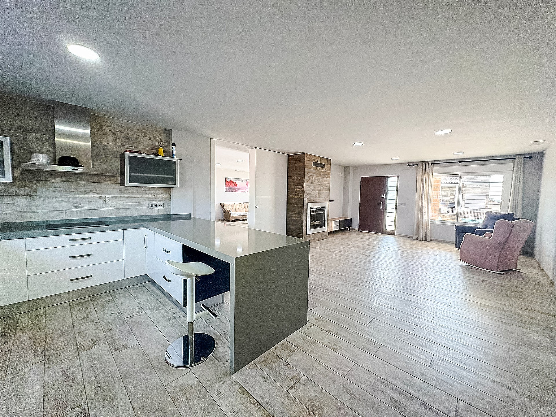 Resale - 8 Bedroom 7 Bathroom Villa in Crevillente - - Alicante Resale - 8 Bedroom 7 Bathroom Villa in Crevillente - - Alicante