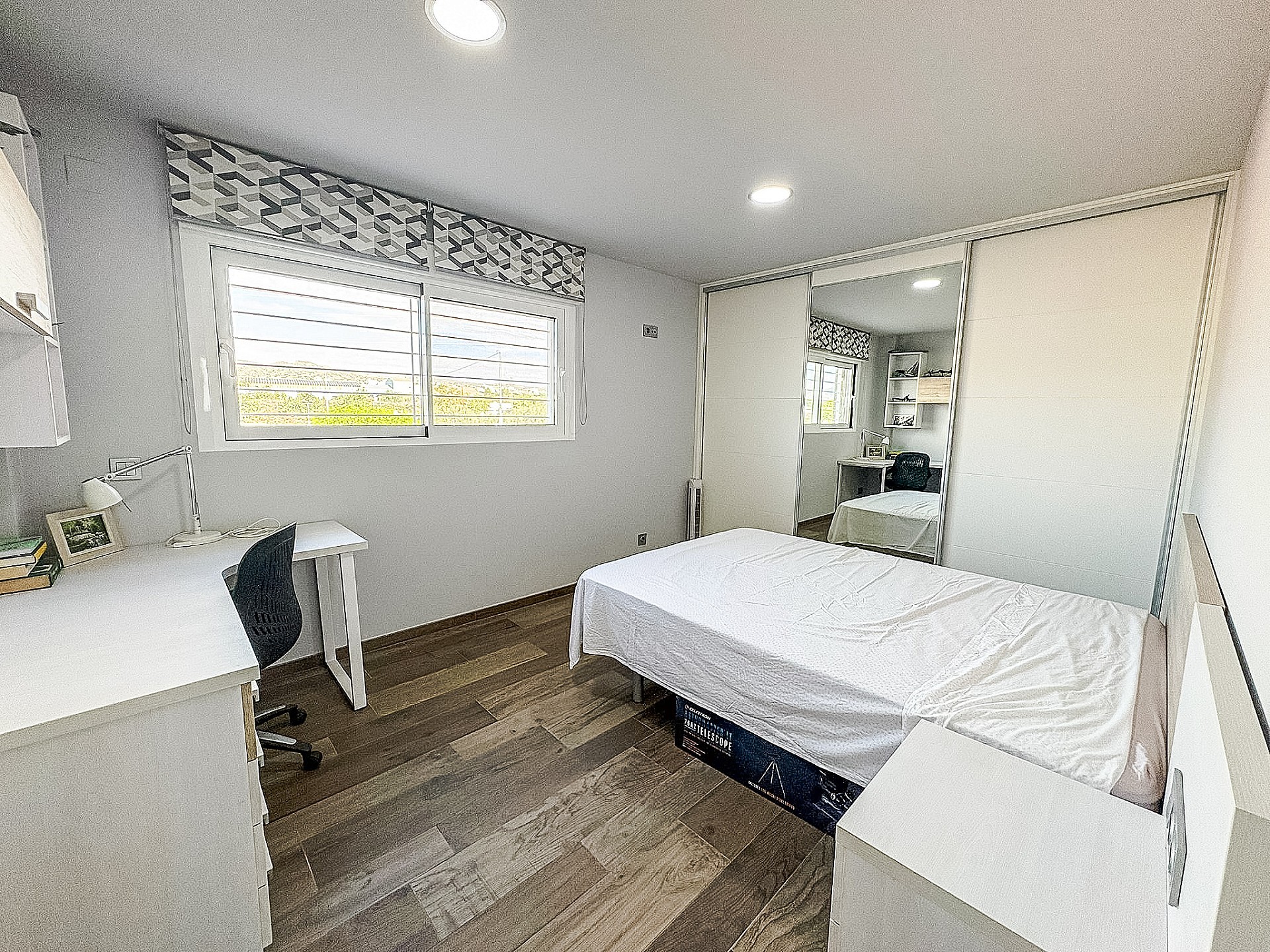 Resale - 8 Bedroom 7 Bathroom Villa in Crevillente - - Alicante Resale - 8 Bedroom 7 Bathroom Villa in Crevillente - - Alicante