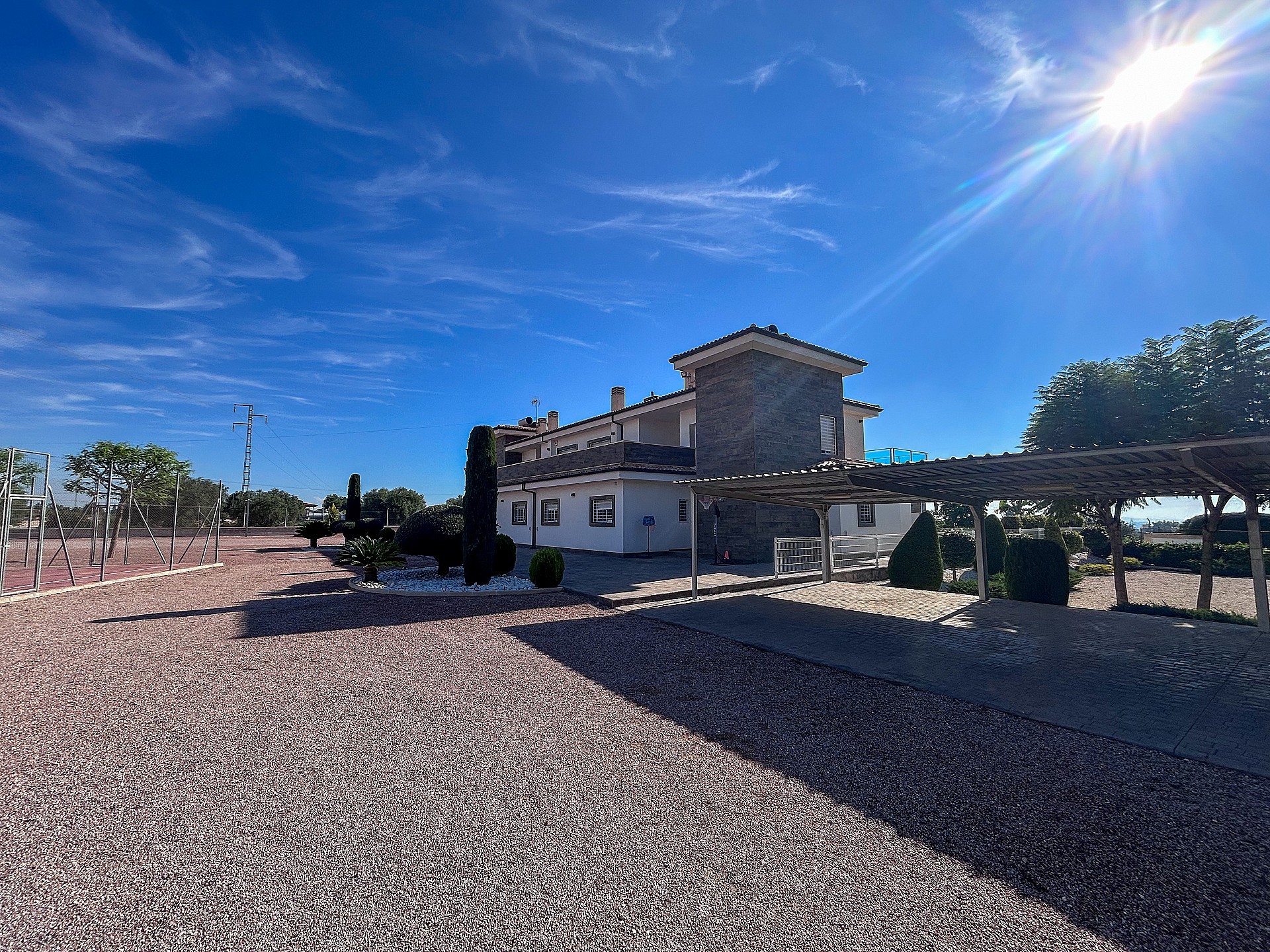 Resale - 8 Bedroom 7 Bathroom Villa in Crevillente - - Alicante Resale - 8 Bedroom 7 Bathroom Villa in Crevillente - - Alicante