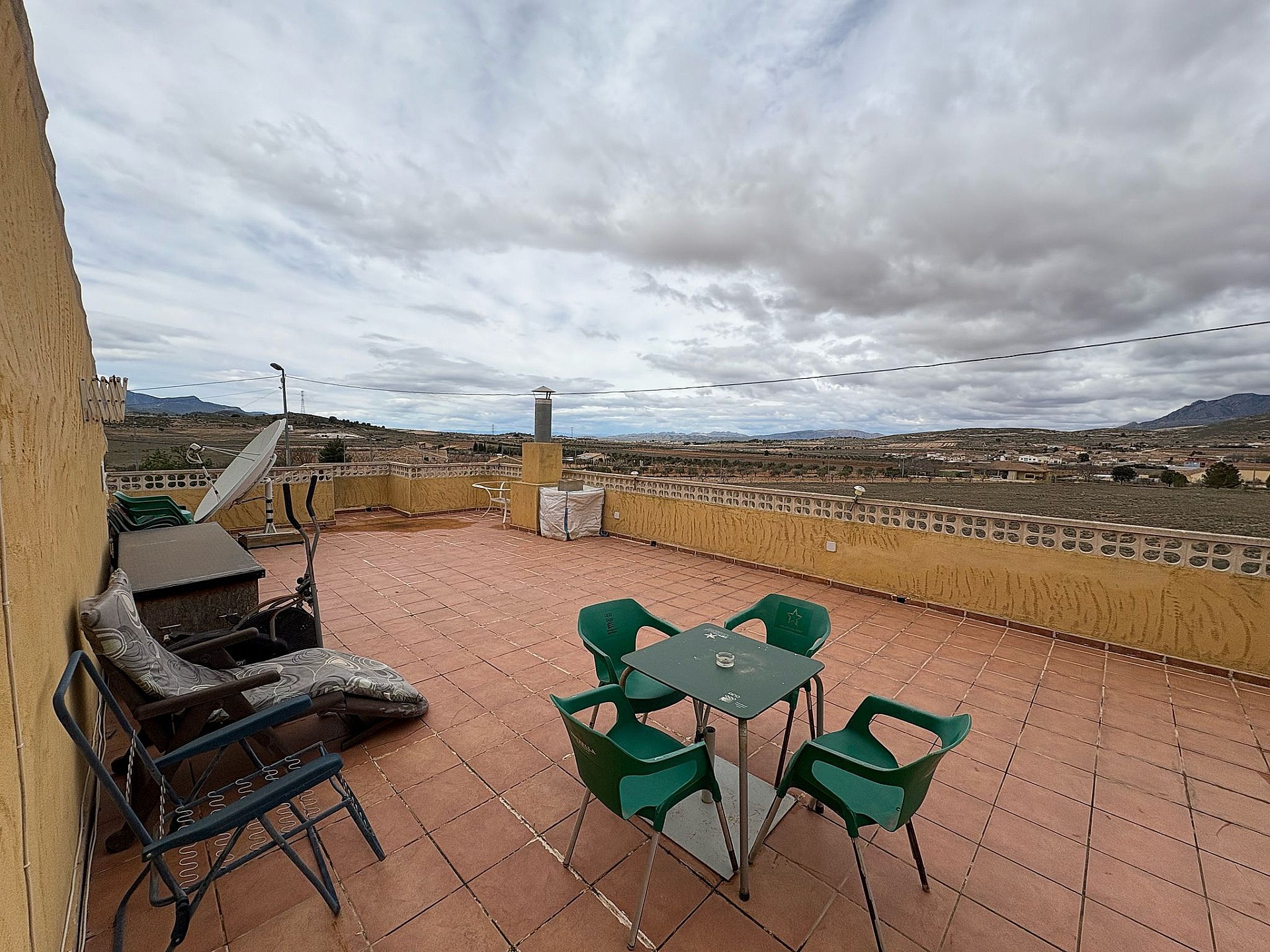 Resale - 7 Bedroom 5 Bathroom Village house in Cañada del Trigo - - Murcia Resale - 7 Bedroom 5 Bathroom Village house in Cañada del Trigo - - Murcia