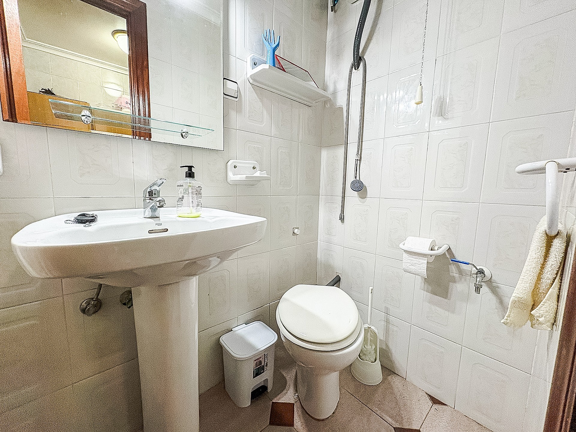 Sold - 4 Bedroom 2 Bathroom Townhouse in Elda - - Alicante Sold - 4 Bedroom 2 Bathroom Townhouse in Elda - - Alicante