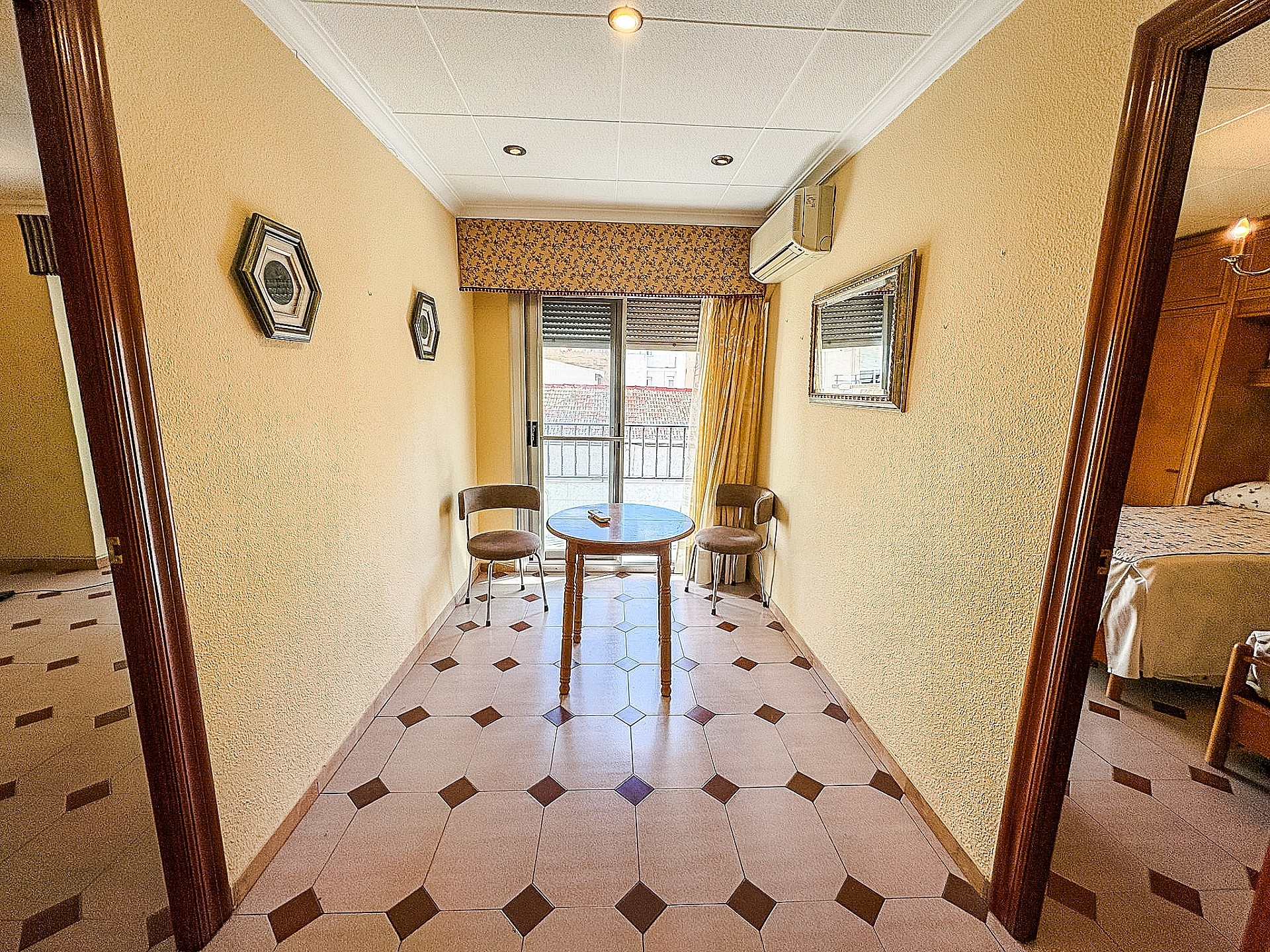 Sold - 4 Bedroom 2 Bathroom Townhouse in Elda - - Alicante Sold - 4 Bedroom 2 Bathroom Townhouse in Elda - - Alicante