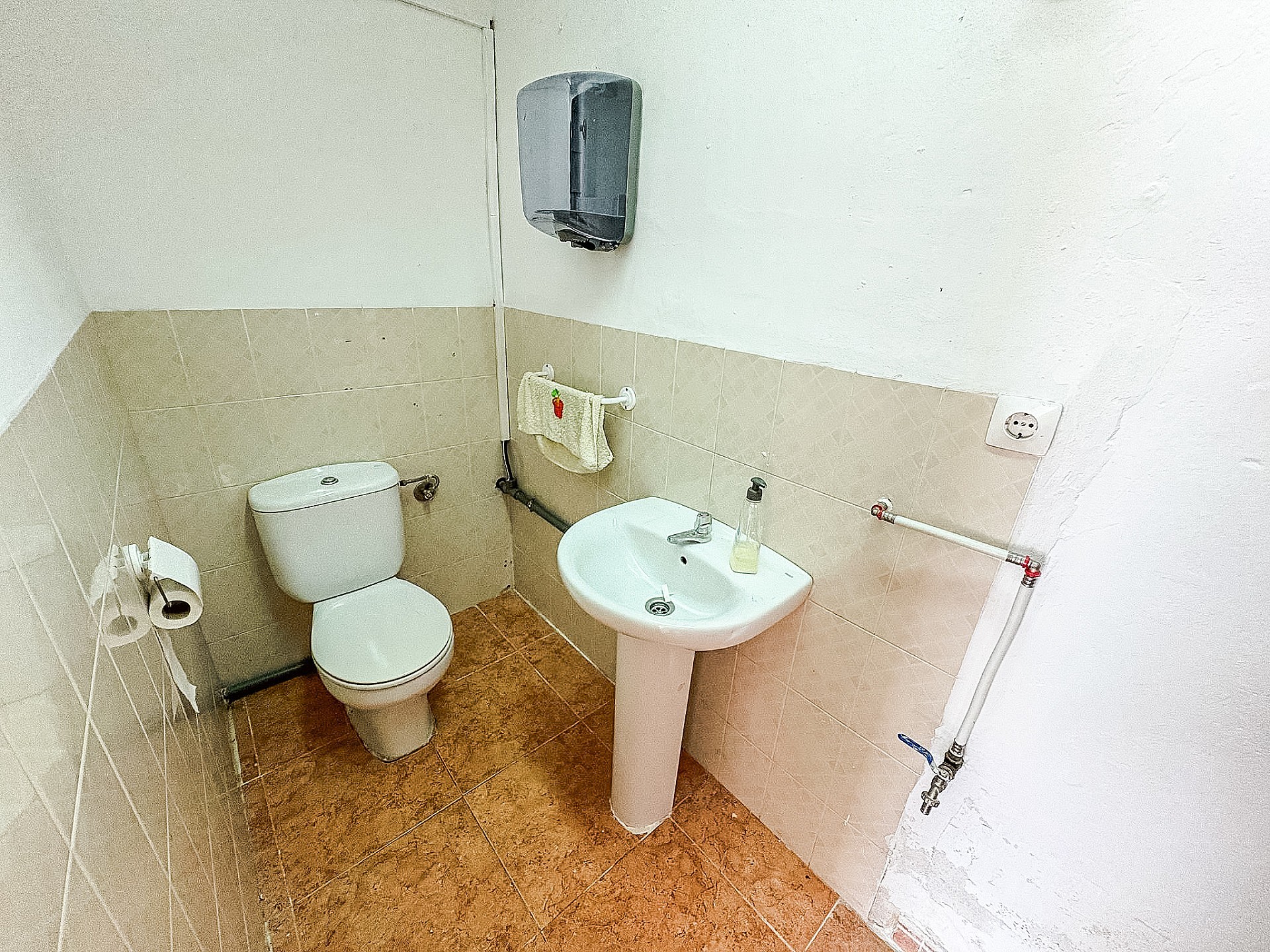Sold - 4 Bedroom 2 Bathroom Townhouse in Elda - - Alicante Sold - 4 Bedroom 2 Bathroom Townhouse in Elda - - Alicante