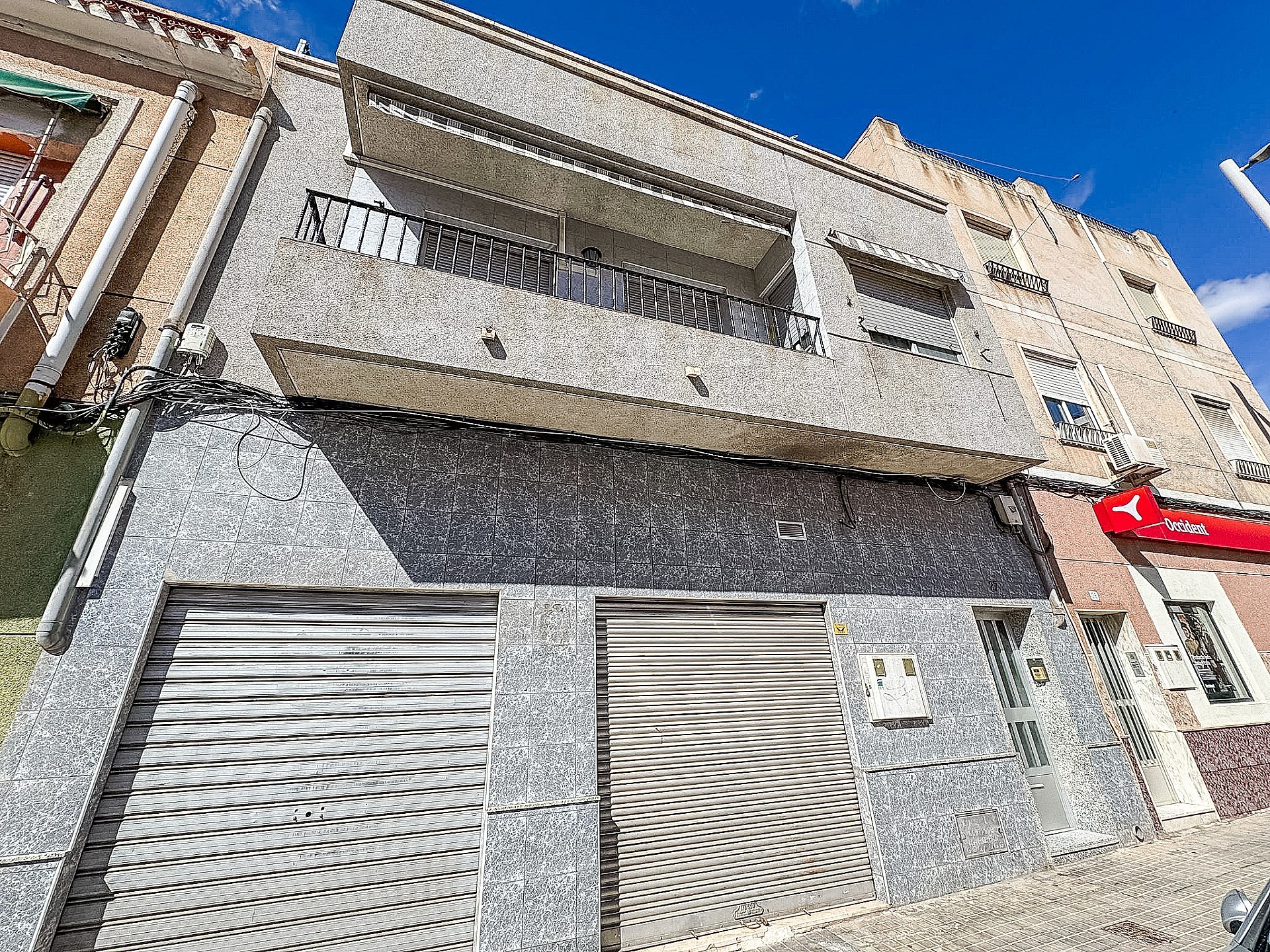 Sold - 4 Bedroom 2 Bathroom Townhouse in Elda - - Alicante Sold - 4 Bedroom 2 Bathroom Townhouse in Elda - - Alicante