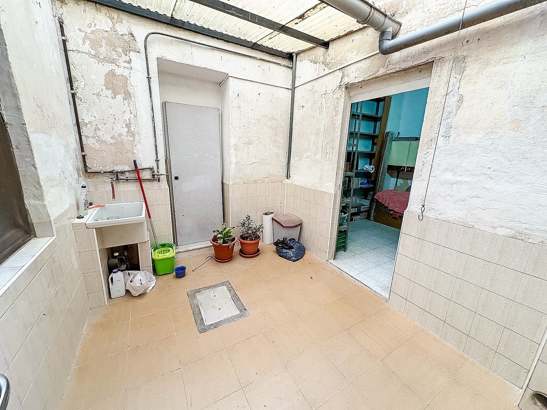 Sold - 4 Bedroom 2 Bathroom Townhouse in Elda - - Alicante Sold - 4 Bedroom 2 Bathroom Townhouse in Elda - - Alicante