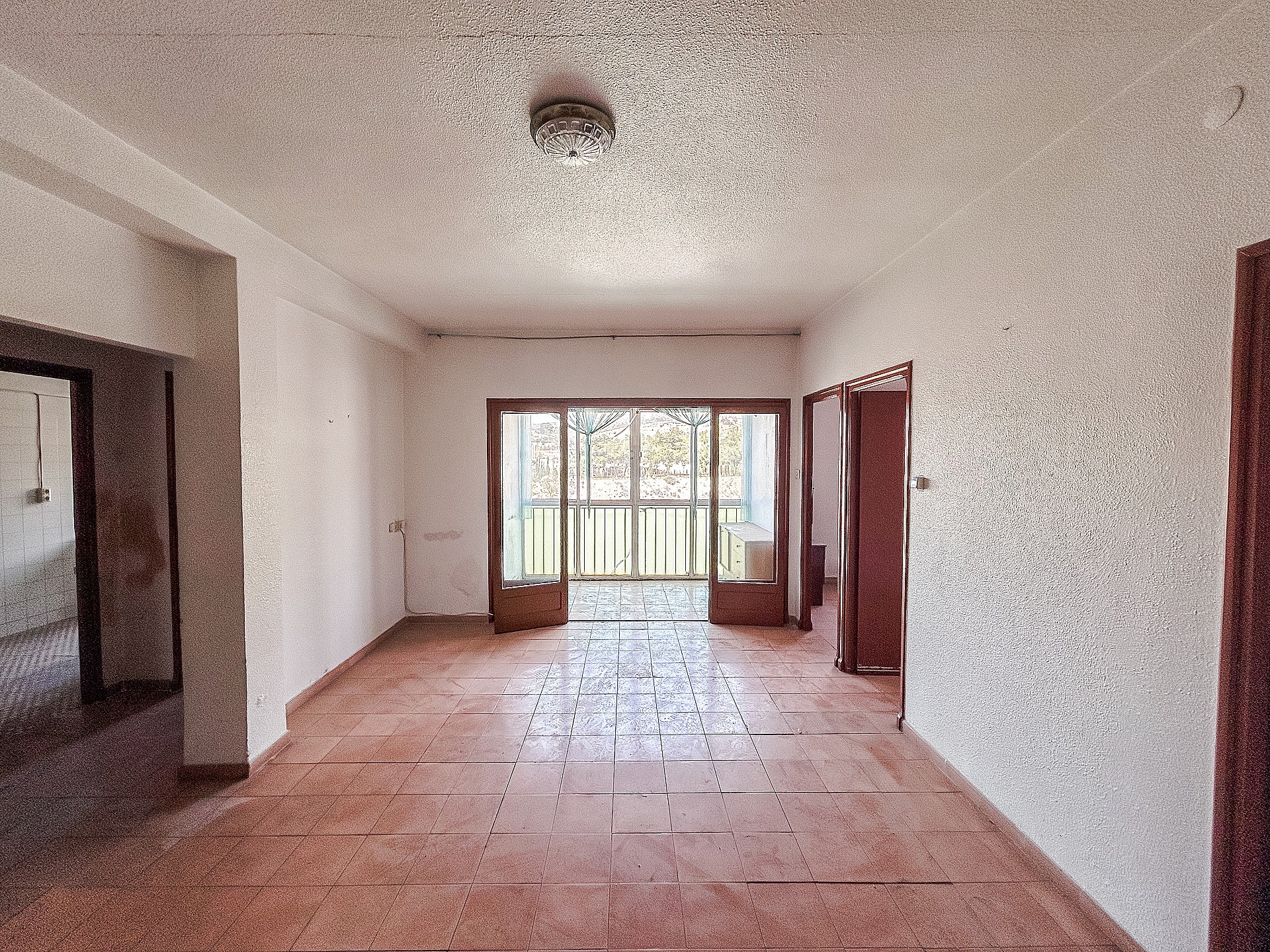 Resale - 6 Bedroom 2 Bathroom Restoration Project in Petrer - - Alicante Resale - 6 Bedroom 2 Bathroom Restoration Project in Petrer - - Alicante