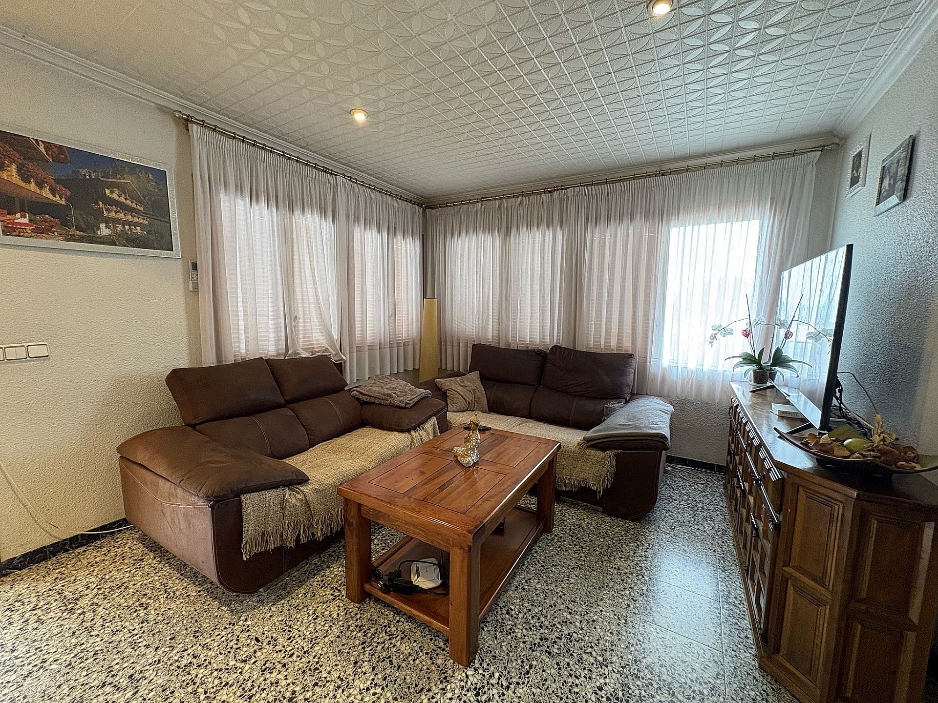 Resale - 4 Bedroom 1 Bathroom Country house in Petrer - - Alicante Resale - 4 Bedroom 1 Bathroom Country house in Petrer - - Alicante