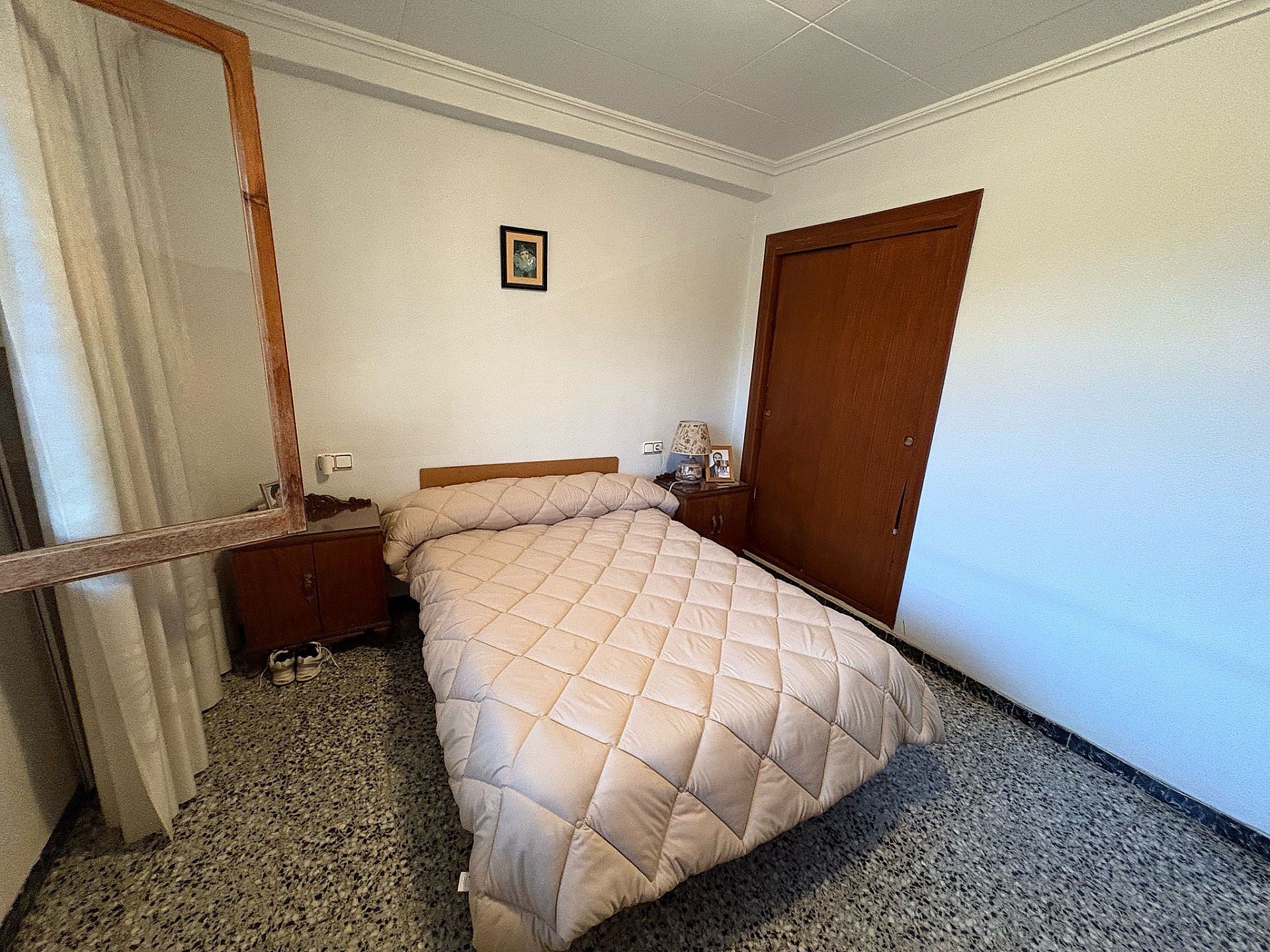 Resale - 4 Bedroom 1 Bathroom Country house in Petrer - - Alicante Resale - 4 Bedroom 1 Bathroom Country house in Petrer - - Alicante