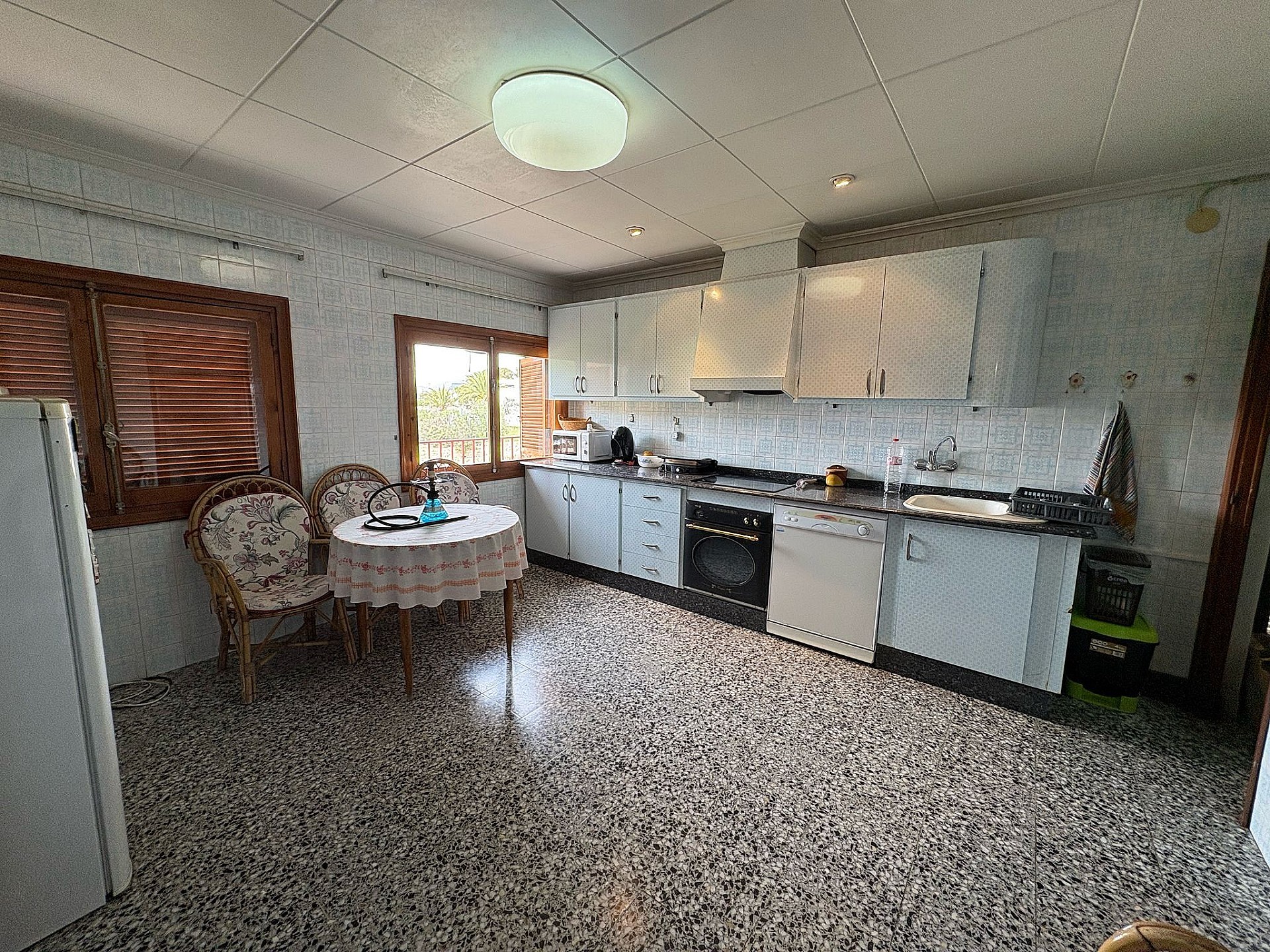 Resale - 4 Bedroom 1 Bathroom Country house in Petrer - - Alicante Resale - 4 Bedroom 1 Bathroom Country house in Petrer - - Alicante