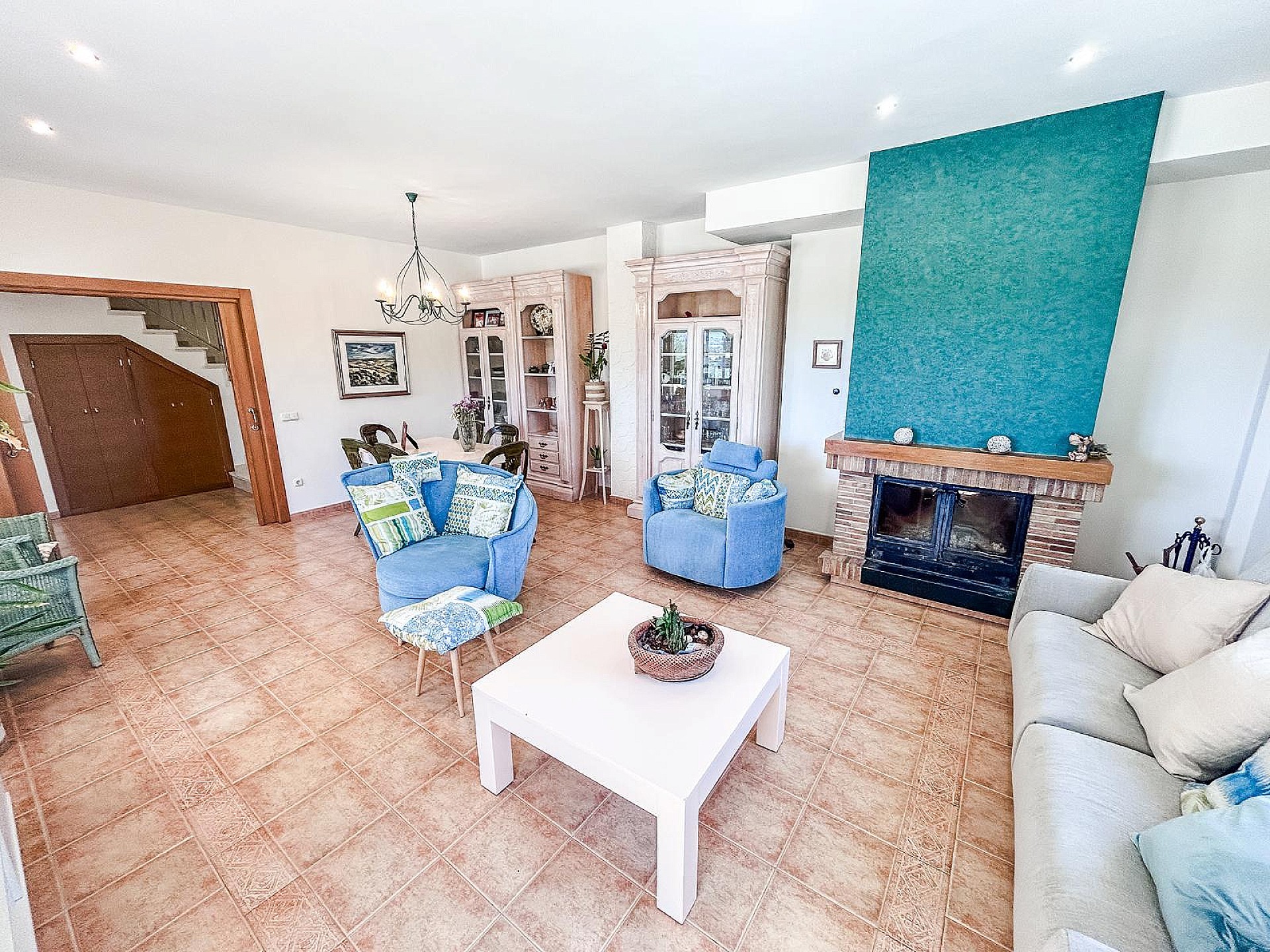 Resale - 4 Bedroom 2 Bathroom Villa in Yecla - - Murcia Resale - 4 Bedroom 2 Bathroom Villa in Yecla - - Murcia