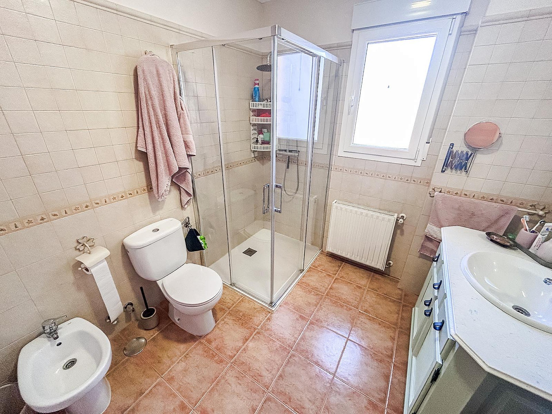 Resale - 4 Bedroom 2 Bathroom Villa in Yecla - - Murcia Resale - 4 Bedroom 2 Bathroom Villa in Yecla - - Murcia