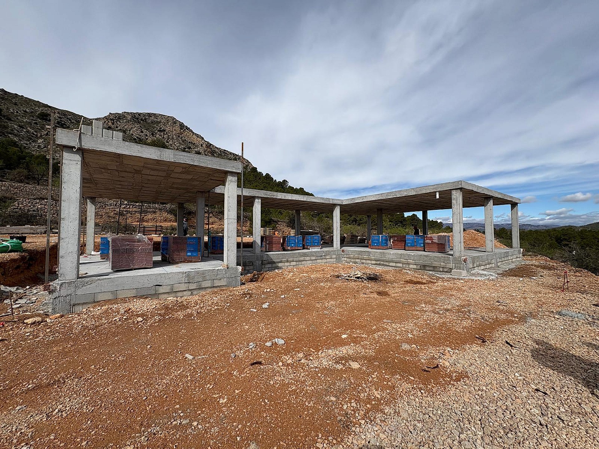 Resale - 4 Bedroom 2 Bathroom Villa in la Romana - - Alicante Resale - 4 Bedroom 2 Bathroom Villa in la Romana - - Alicante