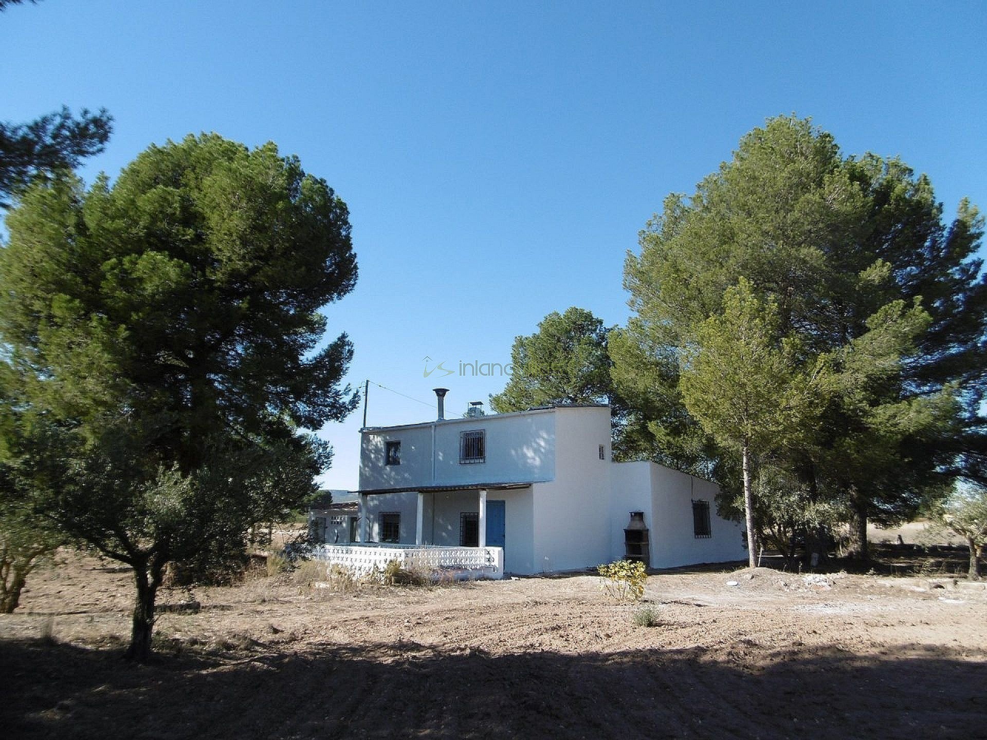 Sold - 5 Bedroom 2 Bathroom Country house in Yecla - - Murcia Sold - 5 Bedroom 2 Bathroom Country house in Yecla - - Murcia