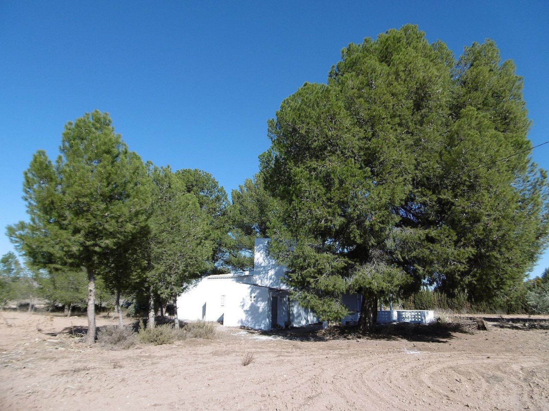 Sold - 5 Bedroom 2 Bathroom Country house in Yecla - - Murcia Sold - 5 Bedroom 2 Bathroom Country house in Yecla - - Murcia
