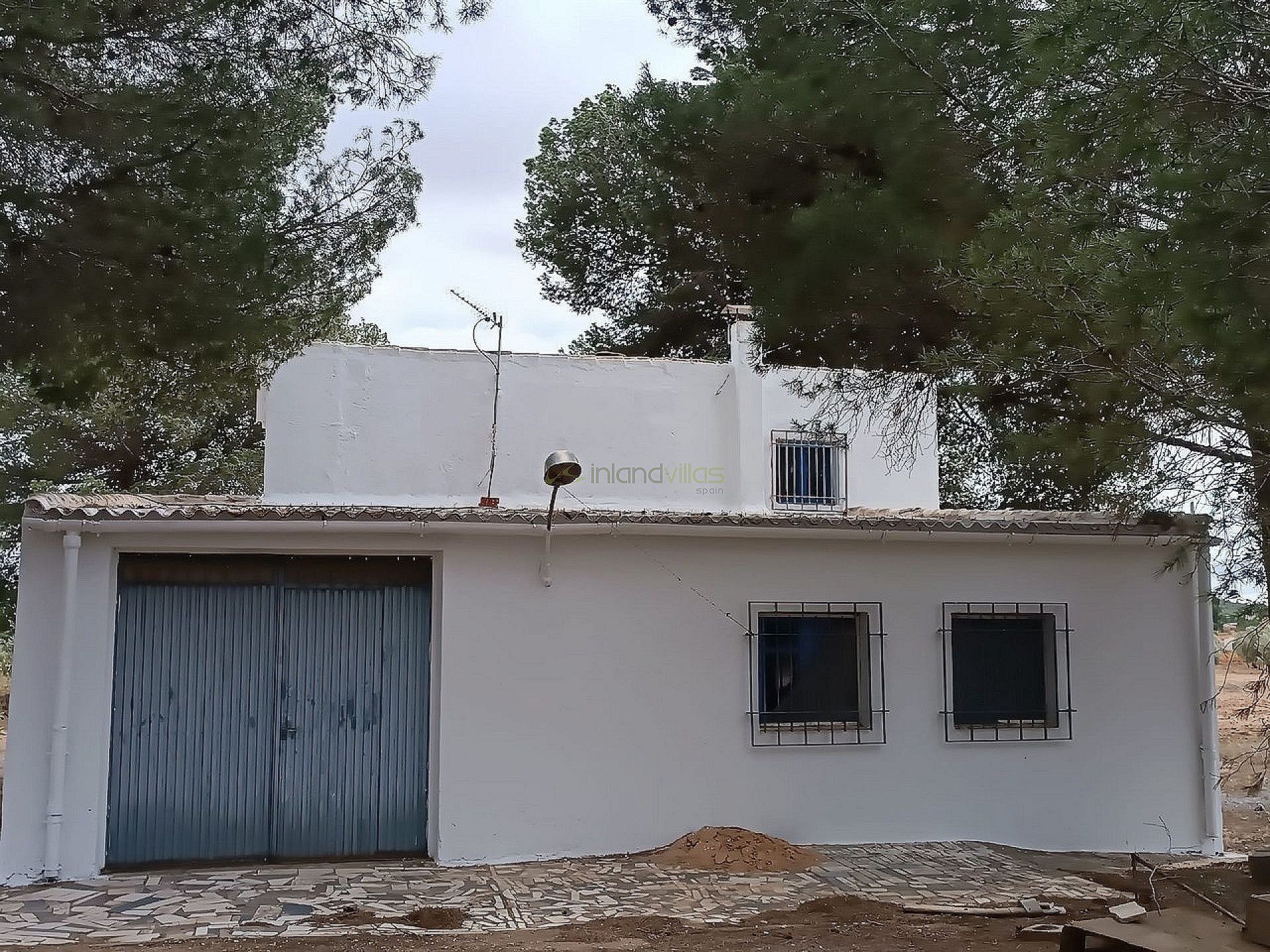 Sold - 5 Bedroom 2 Bathroom Country house in Yecla - - Murcia Sold - 5 Bedroom 2 Bathroom Country house in Yecla - - Murcia
