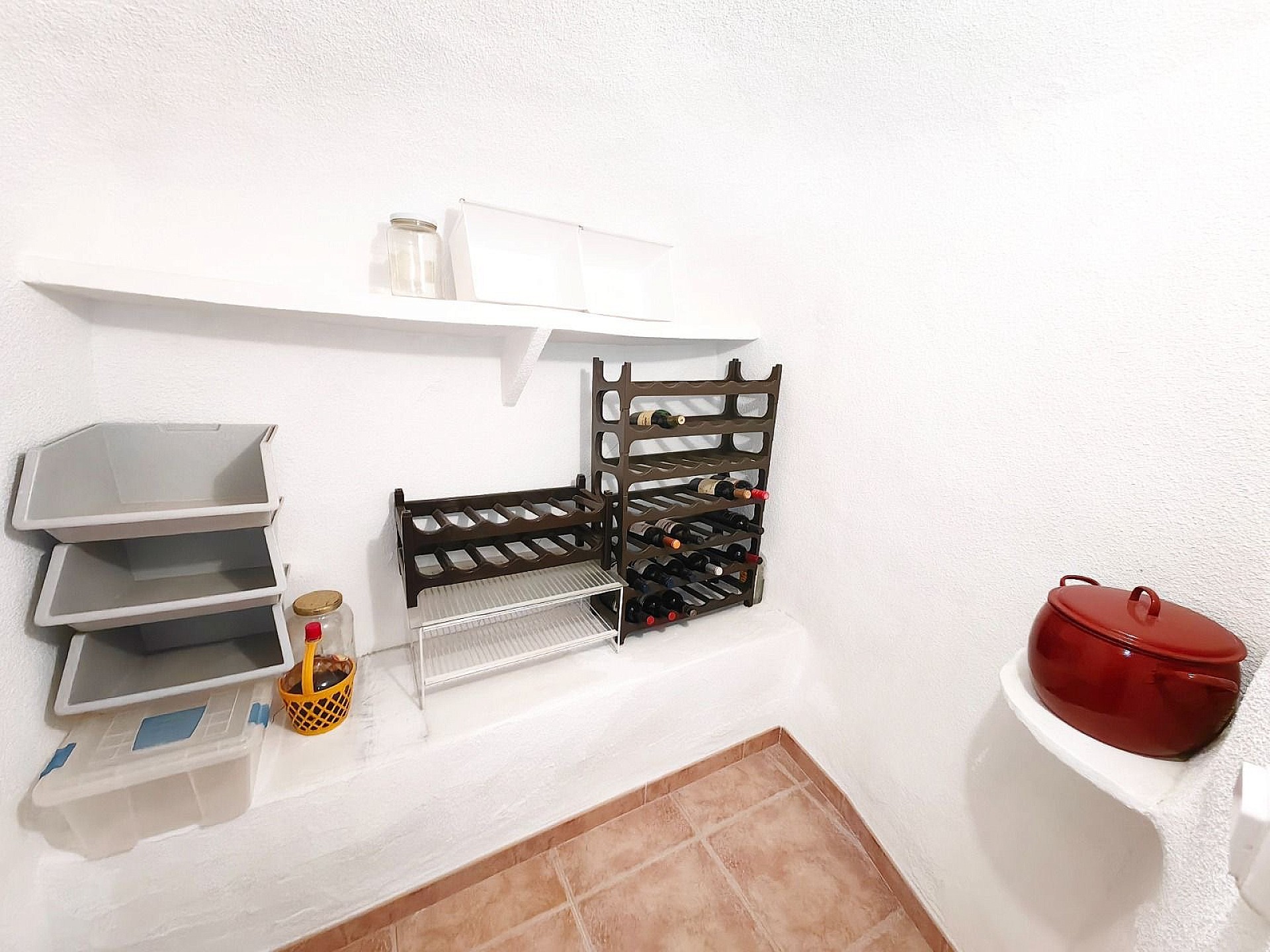 Sold - 4 Bedroom 1 Bathroom Cave House in Pinoso - - Alicante Sold - 4 Bedroom 1 Bathroom Cave House in Pinoso - - Alicante