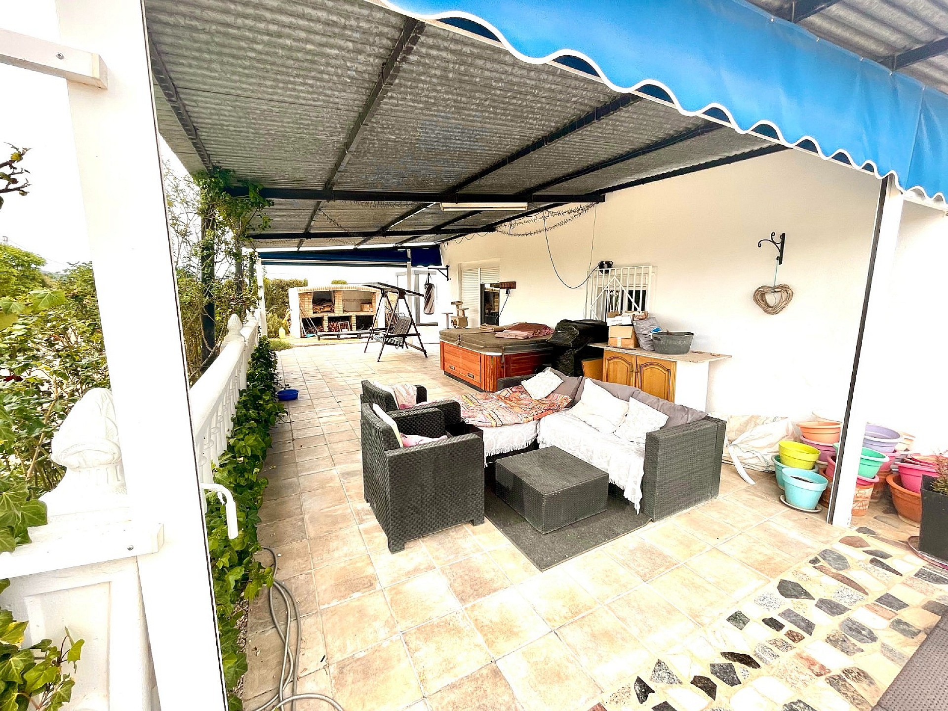Resale - 4 Bedroom 2 Bathroom Villa in Villena - - Alicante Resale - 4 Bedroom 2 Bathroom Villa in Villena - - Alicante