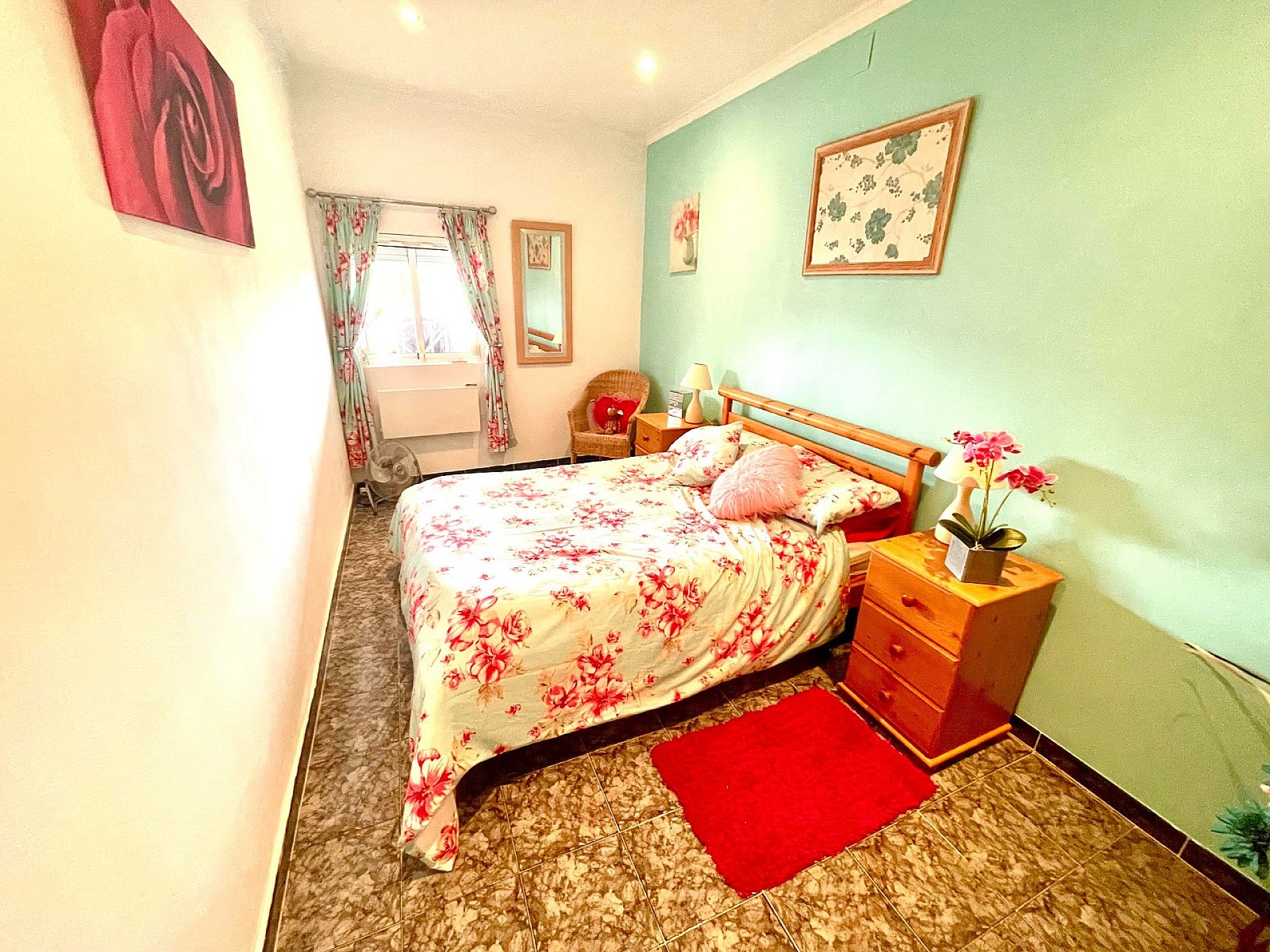 Resale - 4 Bedroom 2 Bathroom Villa in Villena - - Alicante Resale - 4 Bedroom 2 Bathroom Villa in Villena - - Alicante