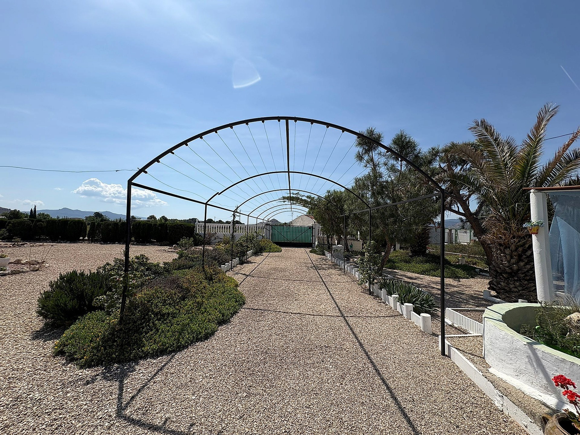 Resale - 4 Bedroom 2 Bathroom Villa in Villena - - Alicante Resale - 4 Bedroom 2 Bathroom Villa in Villena - - Alicante