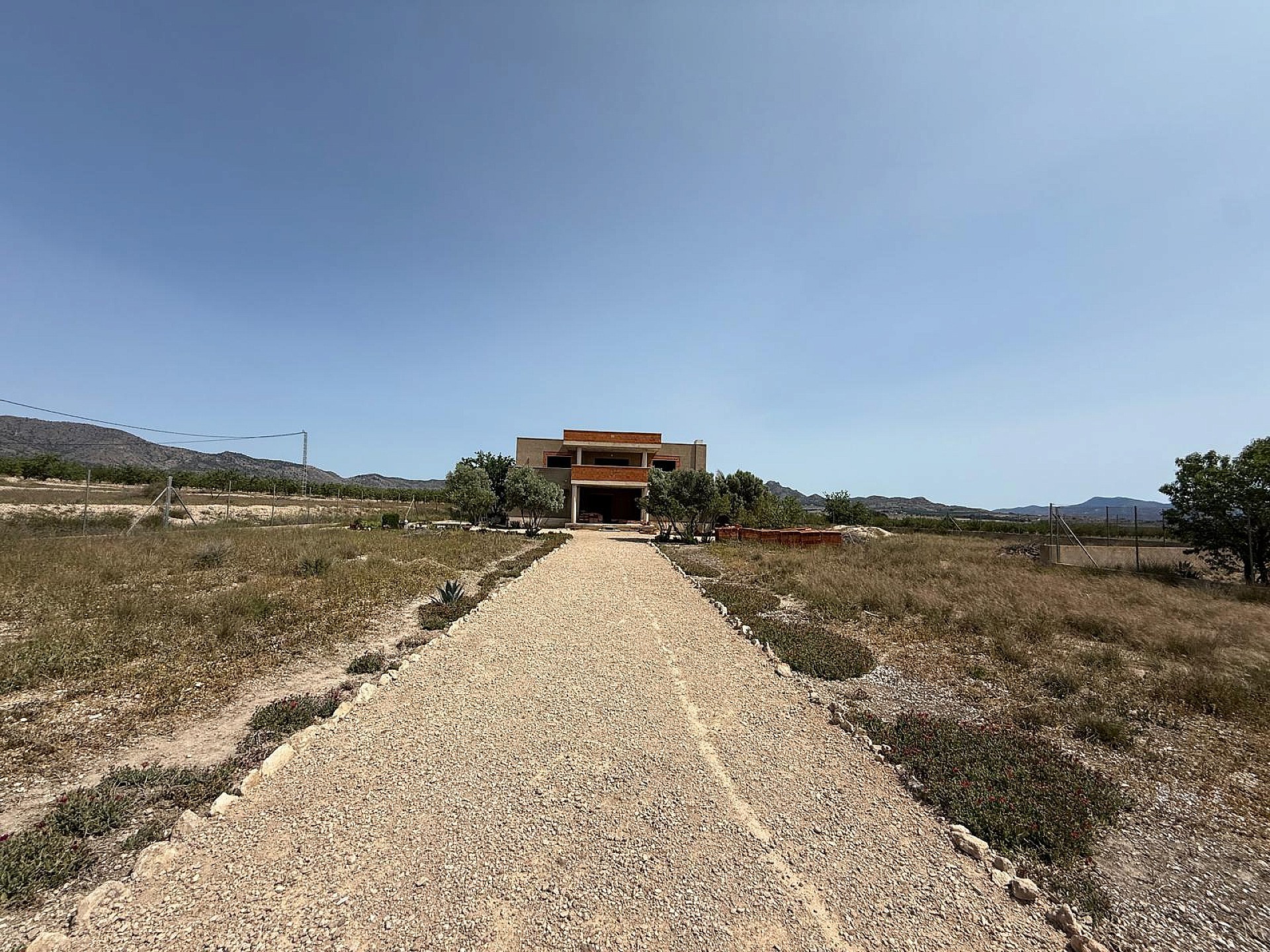 Resale - 7 Bedroom 4 Bathroom Villa in Salinas - - Alicante Resale - 7 Bedroom 4 Bathroom Villa in Salinas - - Alicante