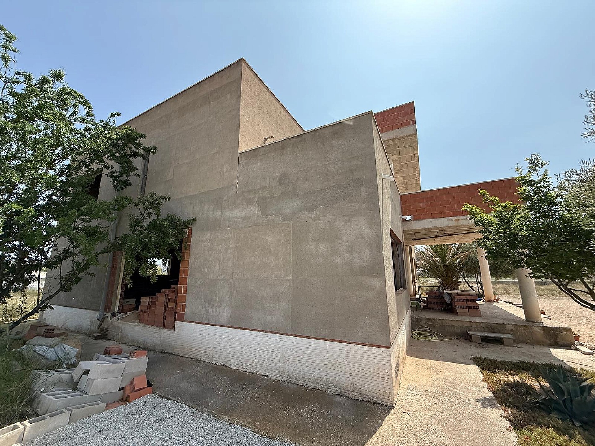 Resale - 7 Bedroom 4 Bathroom Villa in Salinas - - Alicante Resale - 7 Bedroom 4 Bathroom Villa in Salinas - - Alicante