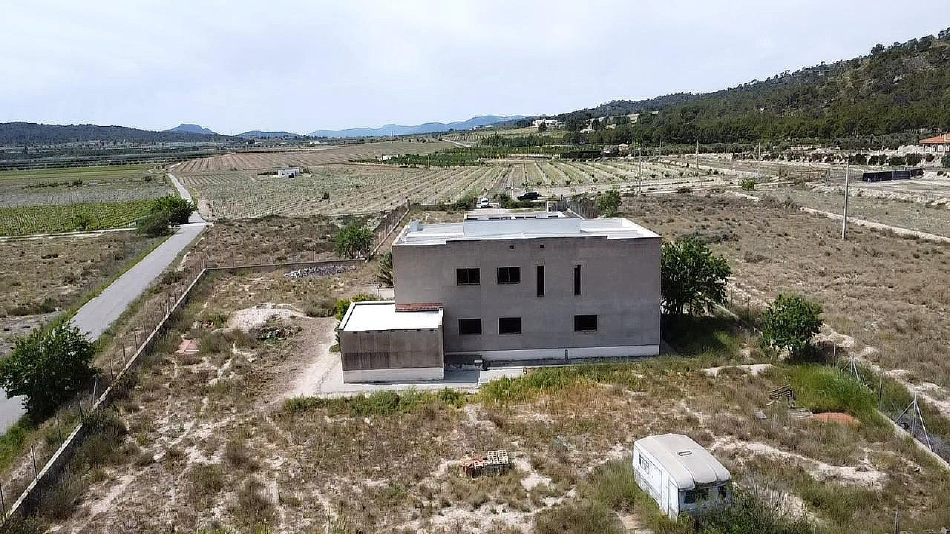 Resale - 7 Bedroom 4 Bathroom Villa in Salinas - - Alicante Resale - 7 Bedroom 4 Bathroom Villa in Salinas - - Alicante