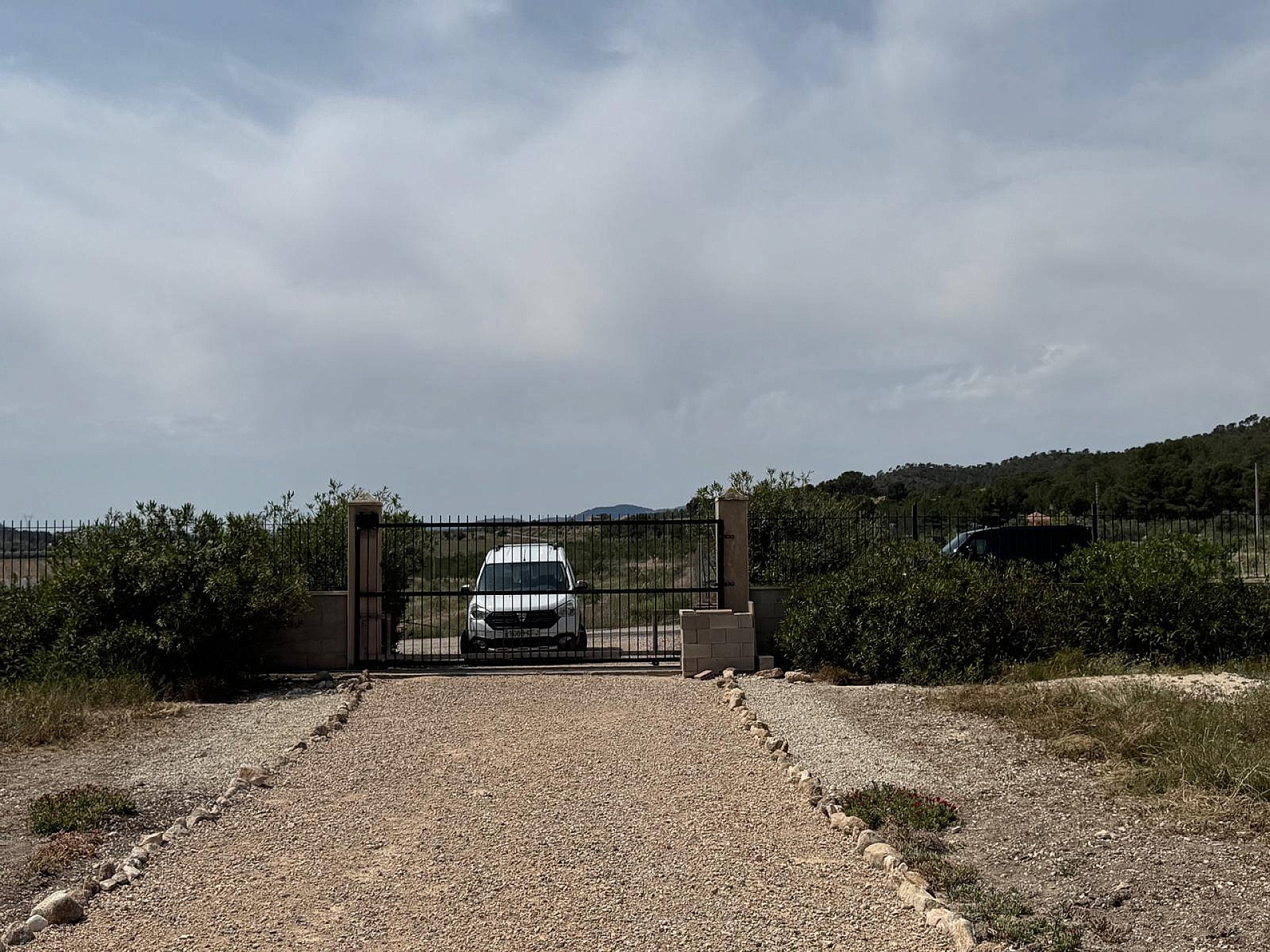 Resale - 7 Bedroom 4 Bathroom Villa in Salinas - - Alicante Resale - 7 Bedroom 4 Bathroom Villa in Salinas - - Alicante