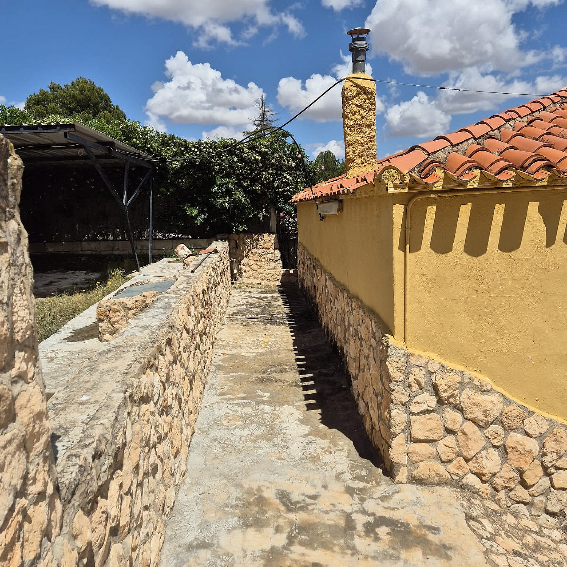 Sold - 3 Bedroom 1 Bathroom Country house in Yecla - - Murcia Sold - 3 Bedroom 1 Bathroom Country house in Yecla - - Murcia