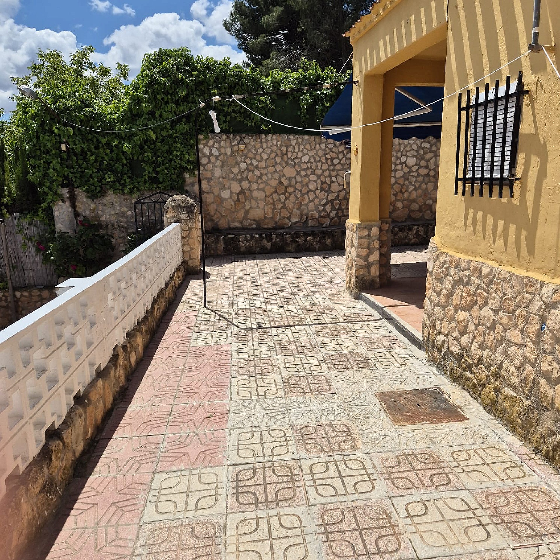 Sold - 3 Bedroom 1 Bathroom Country house in Yecla - - Murcia Sold - 3 Bedroom 1 Bathroom Country house in Yecla - - Murcia
