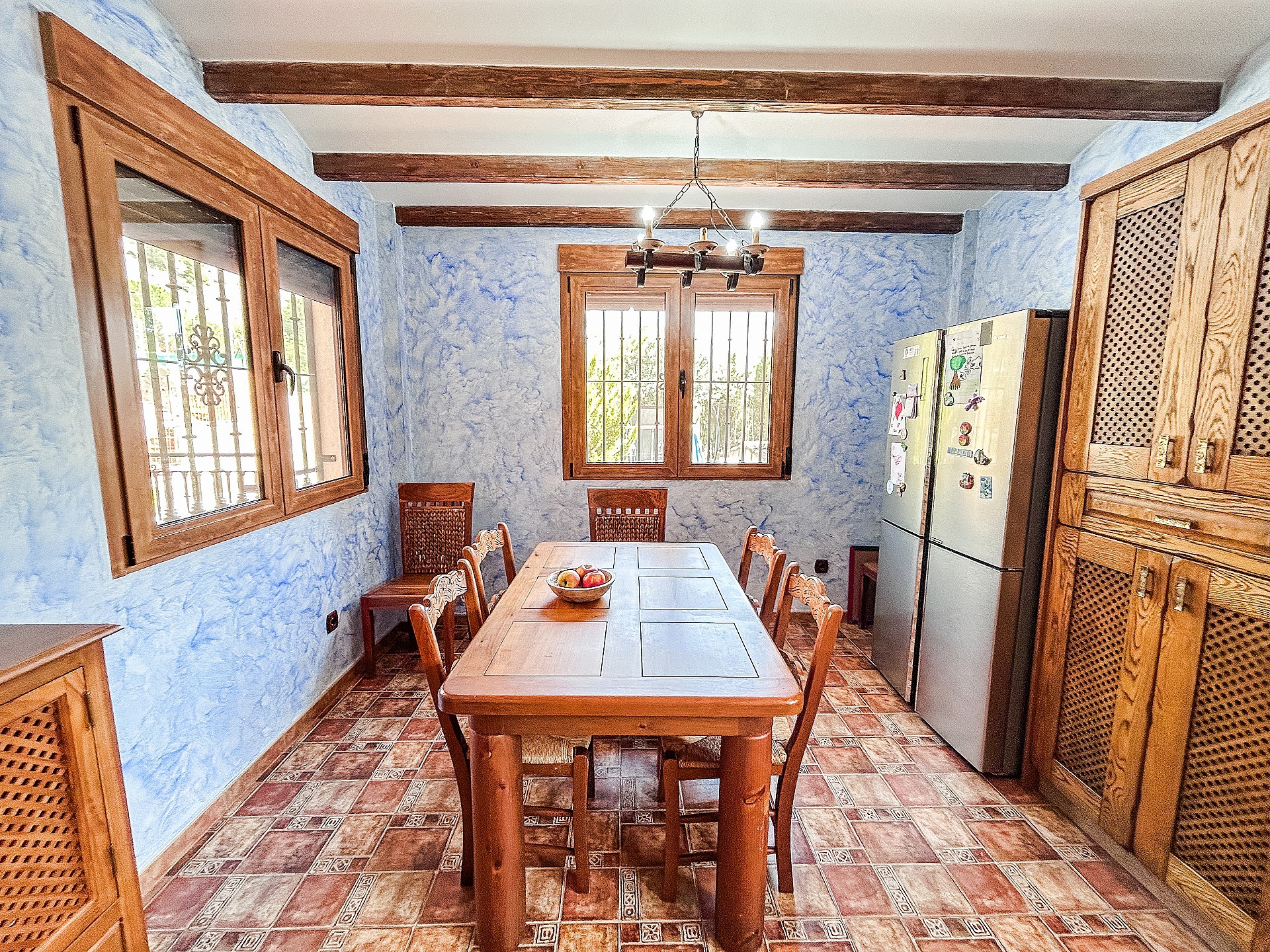 Resale - 3 Bedroom 2 Bathroom Country house in Petrer - - Alicante Resale - 3 Bedroom 2 Bathroom Country house in Petrer - - Alicante