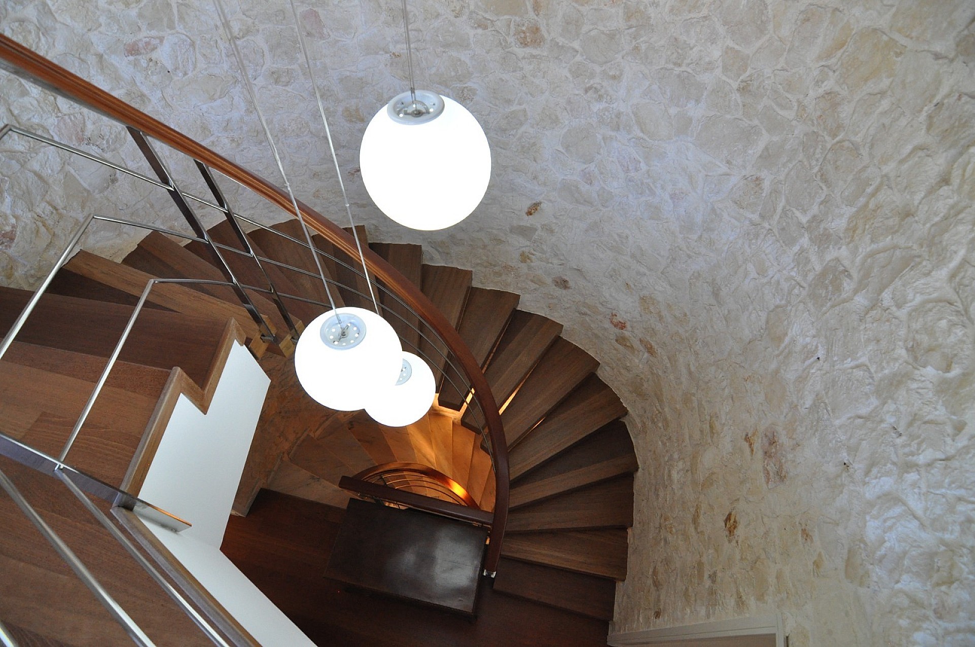 Resale - 4 Bedroom 2 Bathroom Villa in Villena - - Alicante Resale - 4 Bedroom 2 Bathroom Villa in Villena - - Alicante