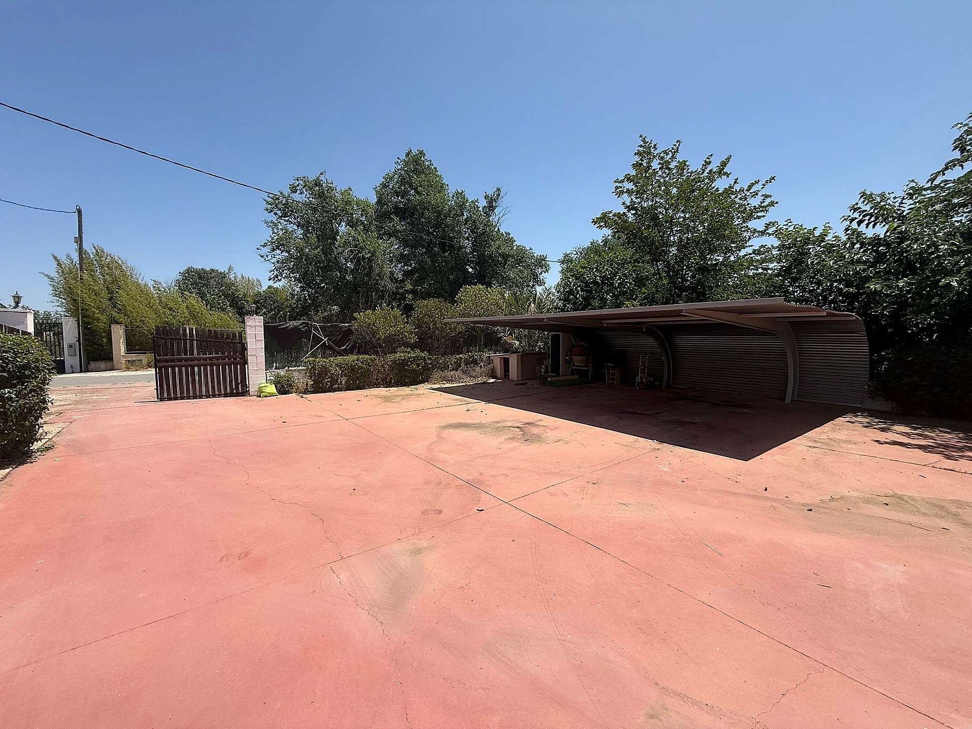Resale - 4 Bedroom 1 Bathroom Villa in Villena - - Alicante Resale - 4 Bedroom 1 Bathroom Villa in Villena - - Alicante