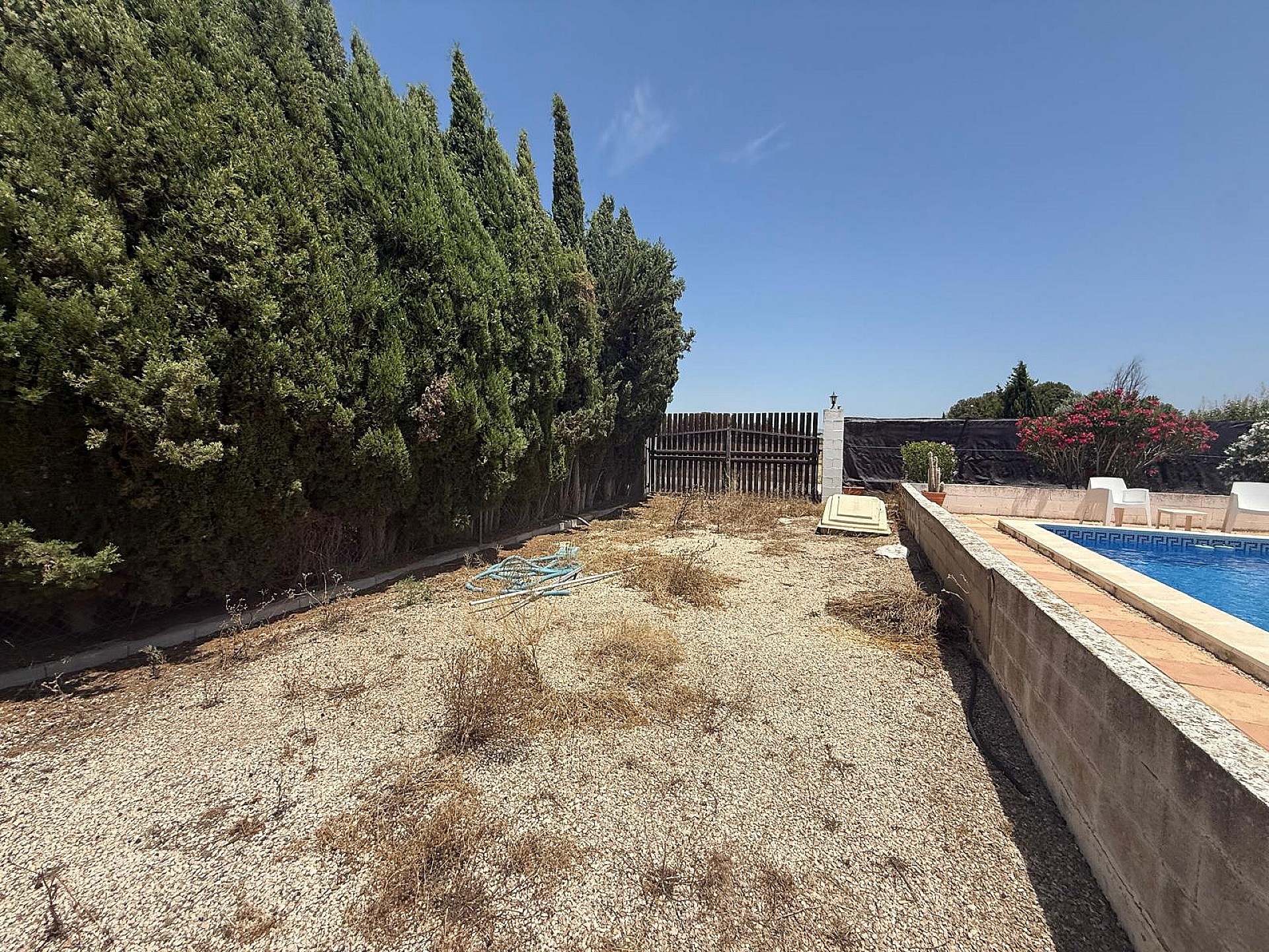 Resale - 4 Bedroom 1 Bathroom Villa in Villena - - Alicante Resale - 4 Bedroom 1 Bathroom Villa in Villena - - Alicante