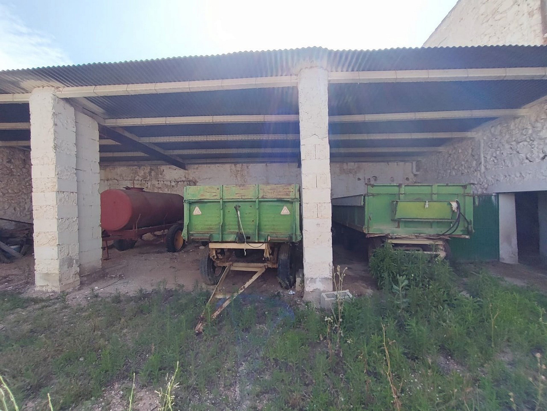 Resale - 5 Bedroom 1 Bathroom Country house in Yecla - - Murcia Resale - 5 Bedroom 1 Bathroom Country house in Yecla - - Murcia