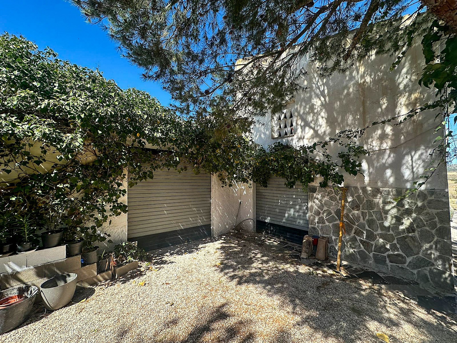 Sold - 8 Bedroom 2 Bathroom Country house in Yecla - - Murcia Sold - 8 Bedroom 2 Bathroom Country house in Yecla - - Murcia