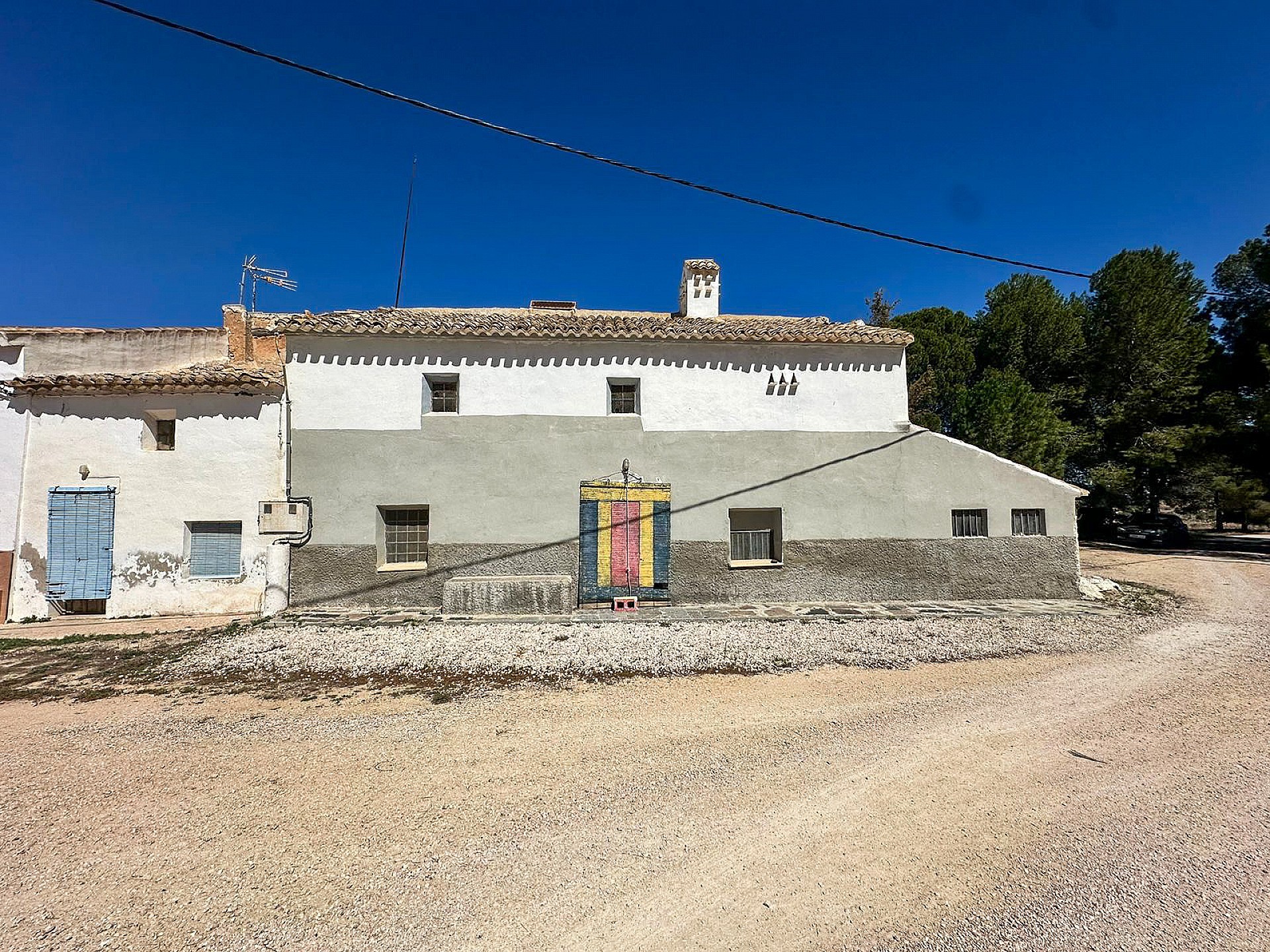 Sold - 8 Bedroom 2 Bathroom Country house in Yecla - - Murcia Sold - 8 Bedroom 2 Bathroom Country house in Yecla - - Murcia