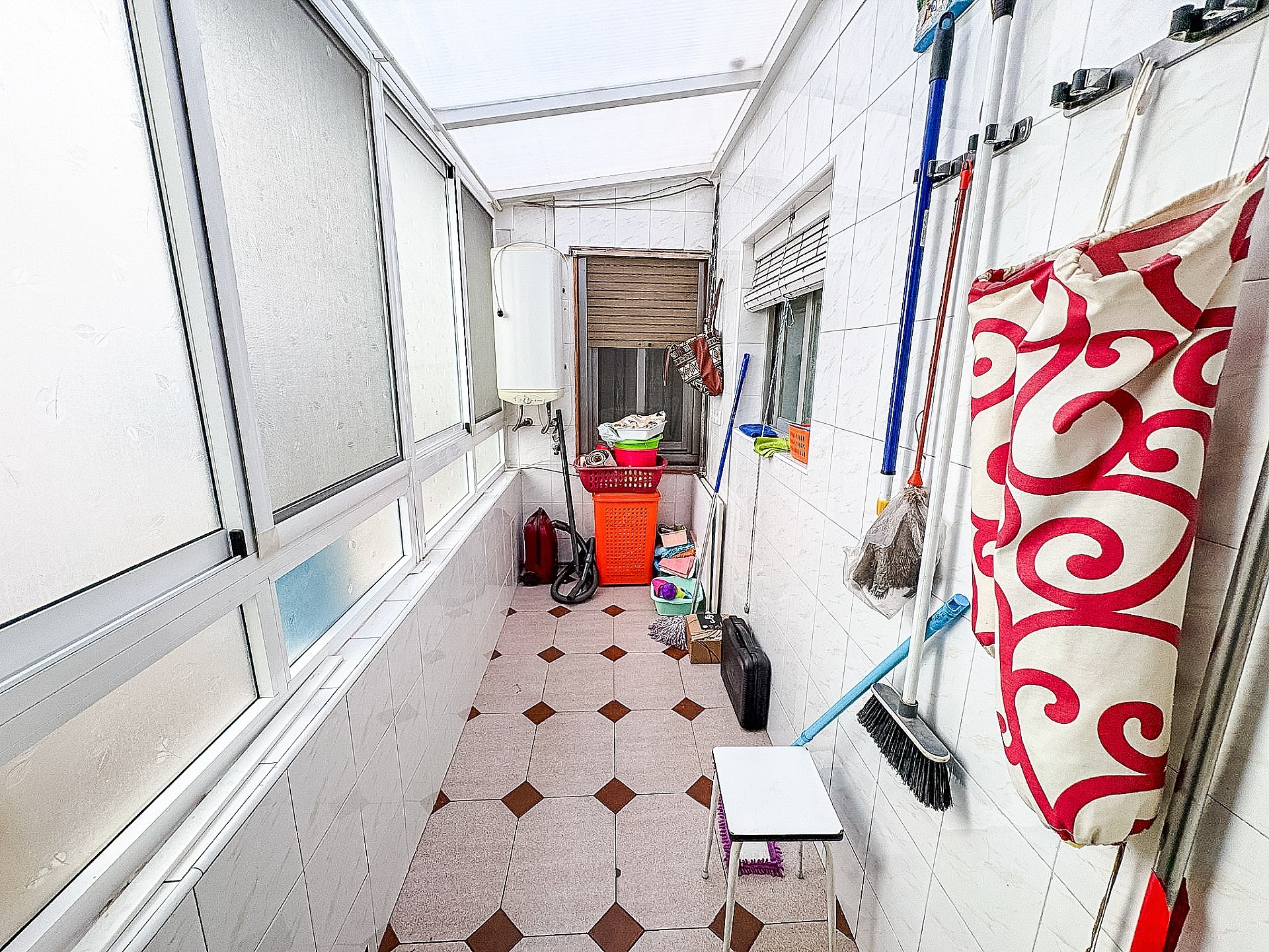 Sold - 4 Bedroom 2 Bathroom Townhouse in Elda - - Alicante Sold - 4 Bedroom 2 Bathroom Townhouse in Elda - - Alicante