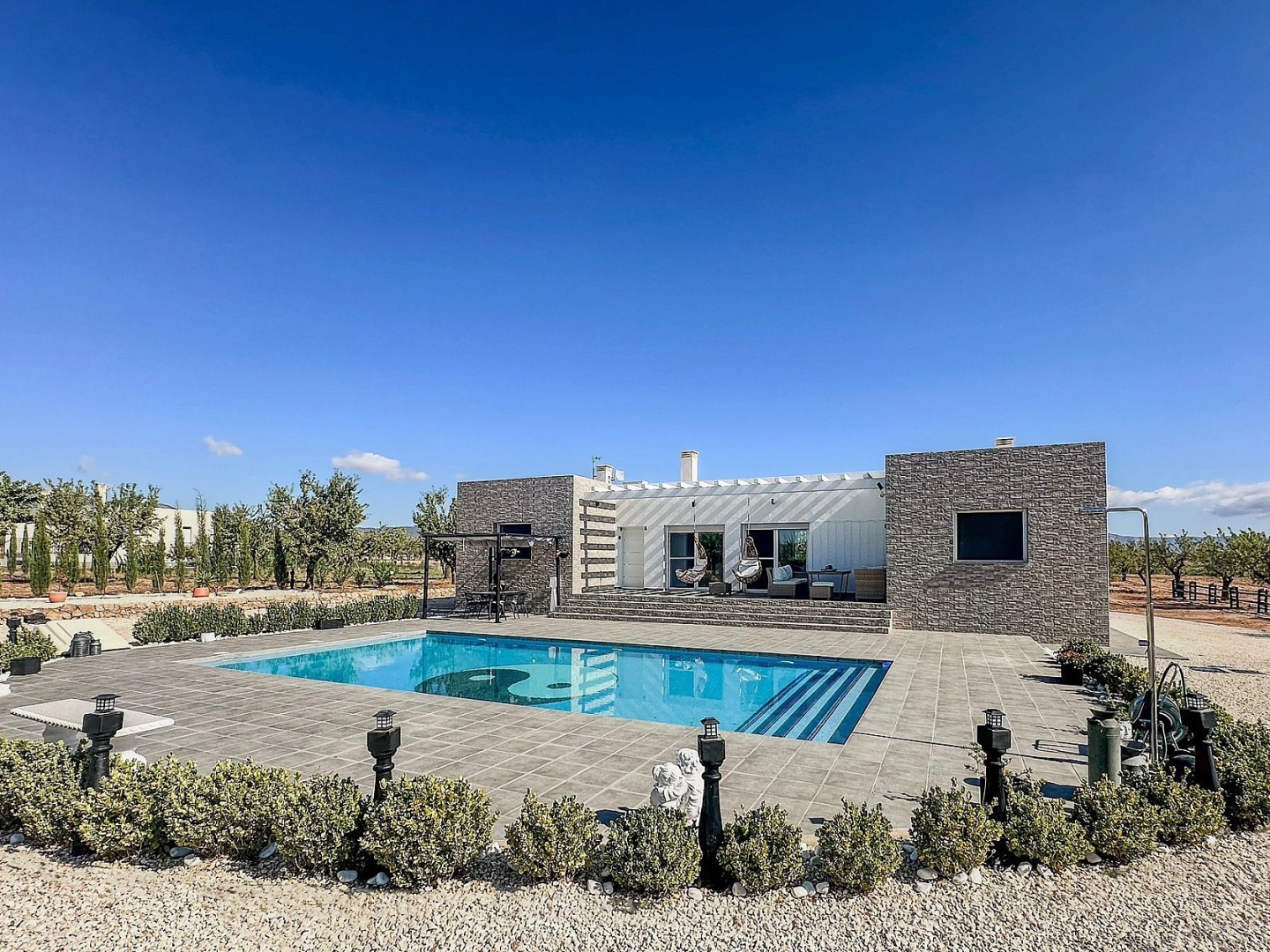 2 Bedroom 2 Bathroom Villa in Pinoso
