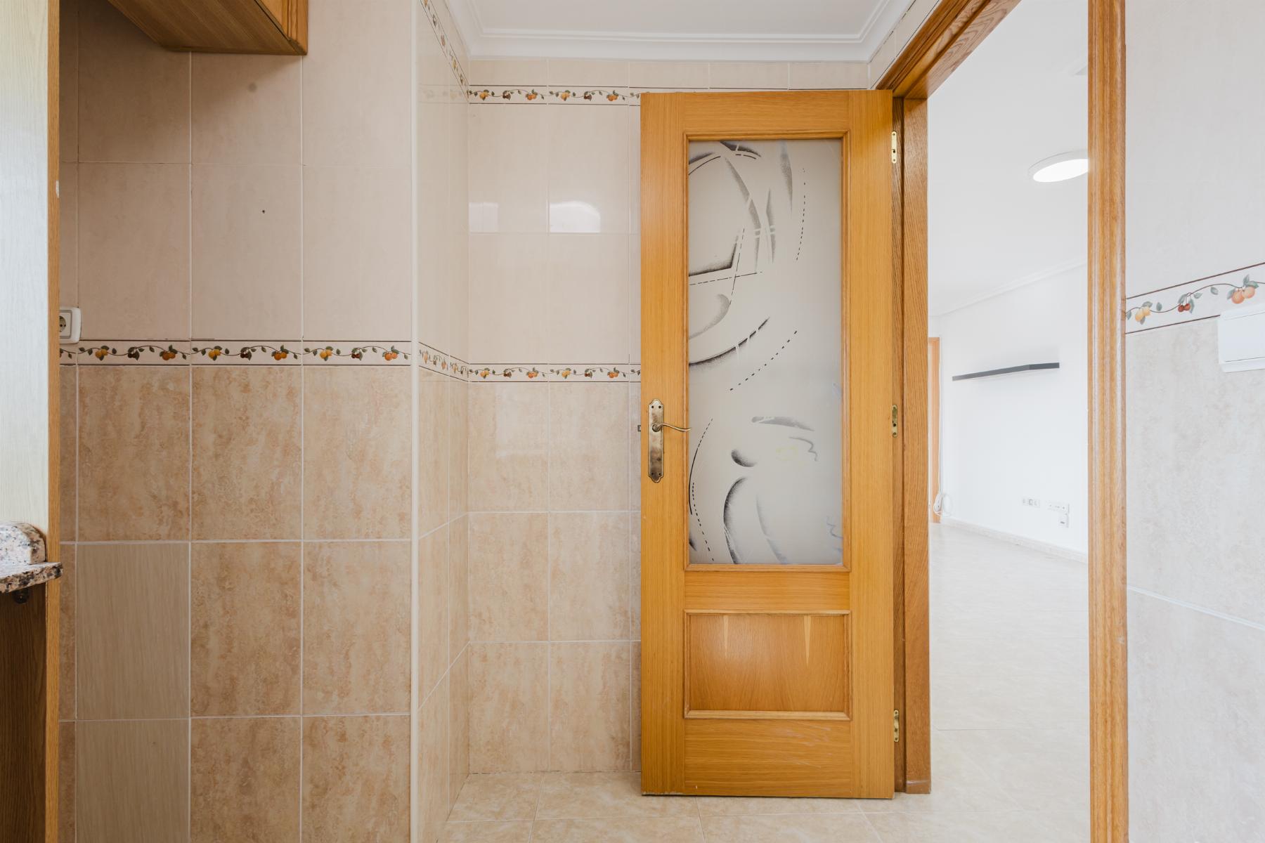 Resale - 2 Bedroom 1 Bathroom Apartamento in Torrevieja - centro - Alicante Resale - 2 Bedroom 1 Bathroom Apartamento in Torrevieja - centro - Alicante
