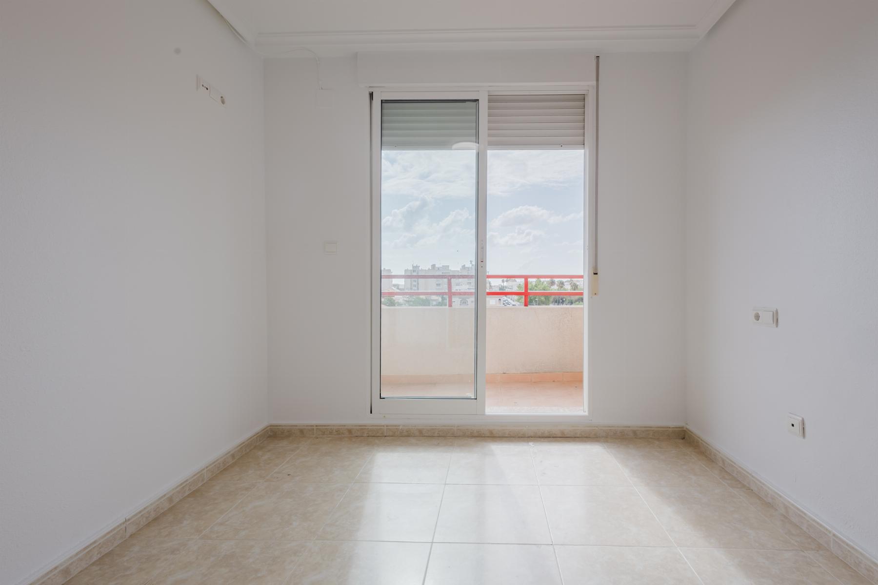Resale - 2 Bedroom 1 Bathroom Apartamento in Torrevieja - centro - Alicante Resale - 2 Bedroom 1 Bathroom Apartamento in Torrevieja - centro - Alicante