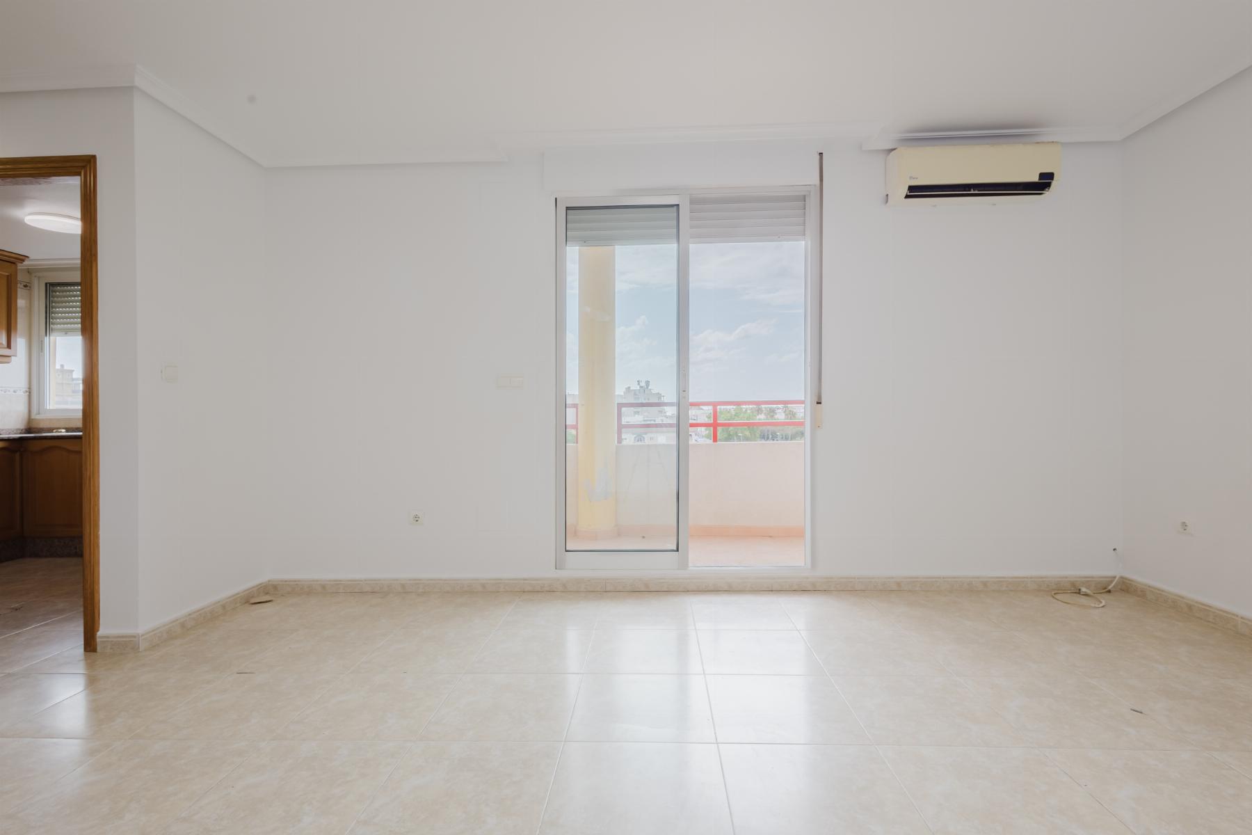 Resale - 2 Bedroom 1 Bathroom Apartamento in Torrevieja - centro - Alicante Resale - 2 Bedroom 1 Bathroom Apartamento in Torrevieja - centro - Alicante