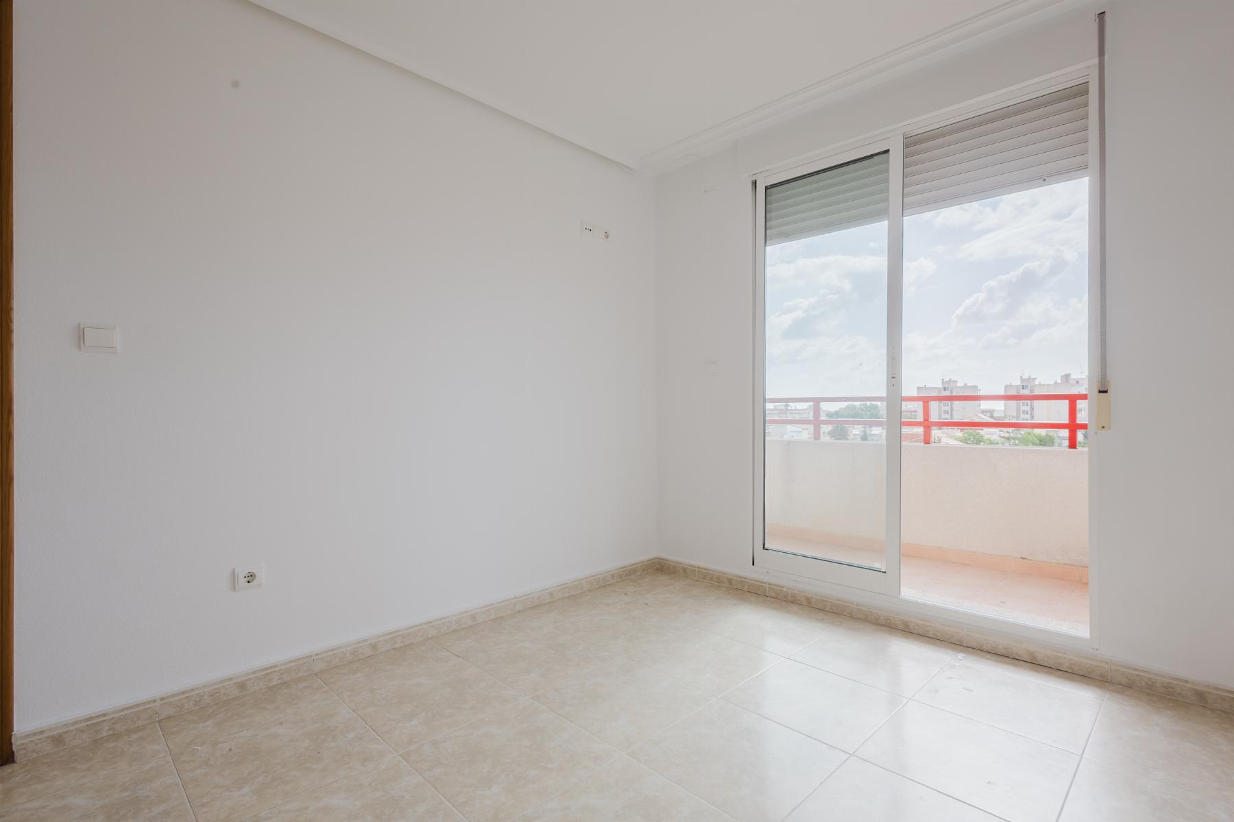 Resale - 2 Bedroom 1 Bathroom Apartamento in Torrevieja - centro - Alicante Resale - 2 Bedroom 1 Bathroom Apartamento in Torrevieja - centro - Alicante