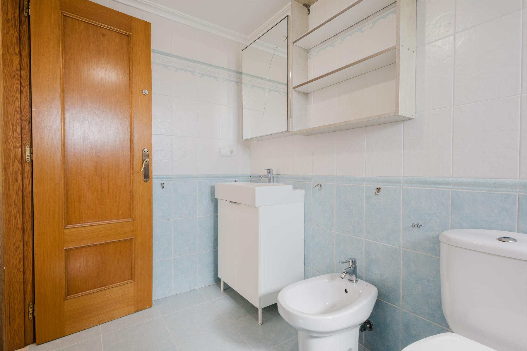 Resale - 2 Bedroom 1 Bathroom Apartamento in Torrevieja - centro - Alicante Resale - 2 Bedroom 1 Bathroom Apartamento in Torrevieja - centro - Alicante