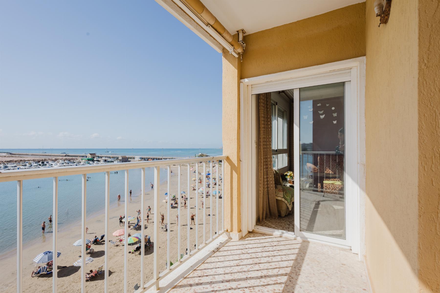 Sold - 3 Bedroom 2 Bathroom Apartamento in Torrevieja - Playa de La Acequion - Alicante Sold - 3 Bedroom 2 Bathroom Apartamento in Torrevieja - Playa de La Acequion - Alicante