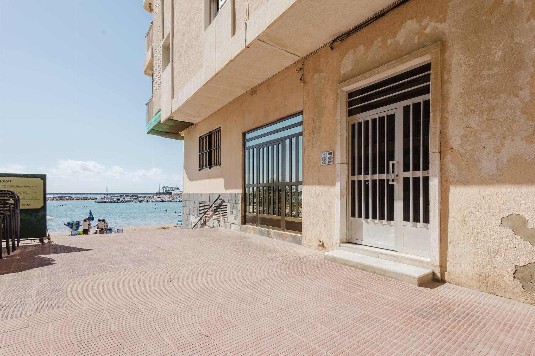 Sold - 3 Bedroom 2 Bathroom Apartamento in Torrevieja - Playa de La Acequion - Alicante Sold - 3 Bedroom 2 Bathroom Apartamento in Torrevieja - Playa de La Acequion - Alicante
