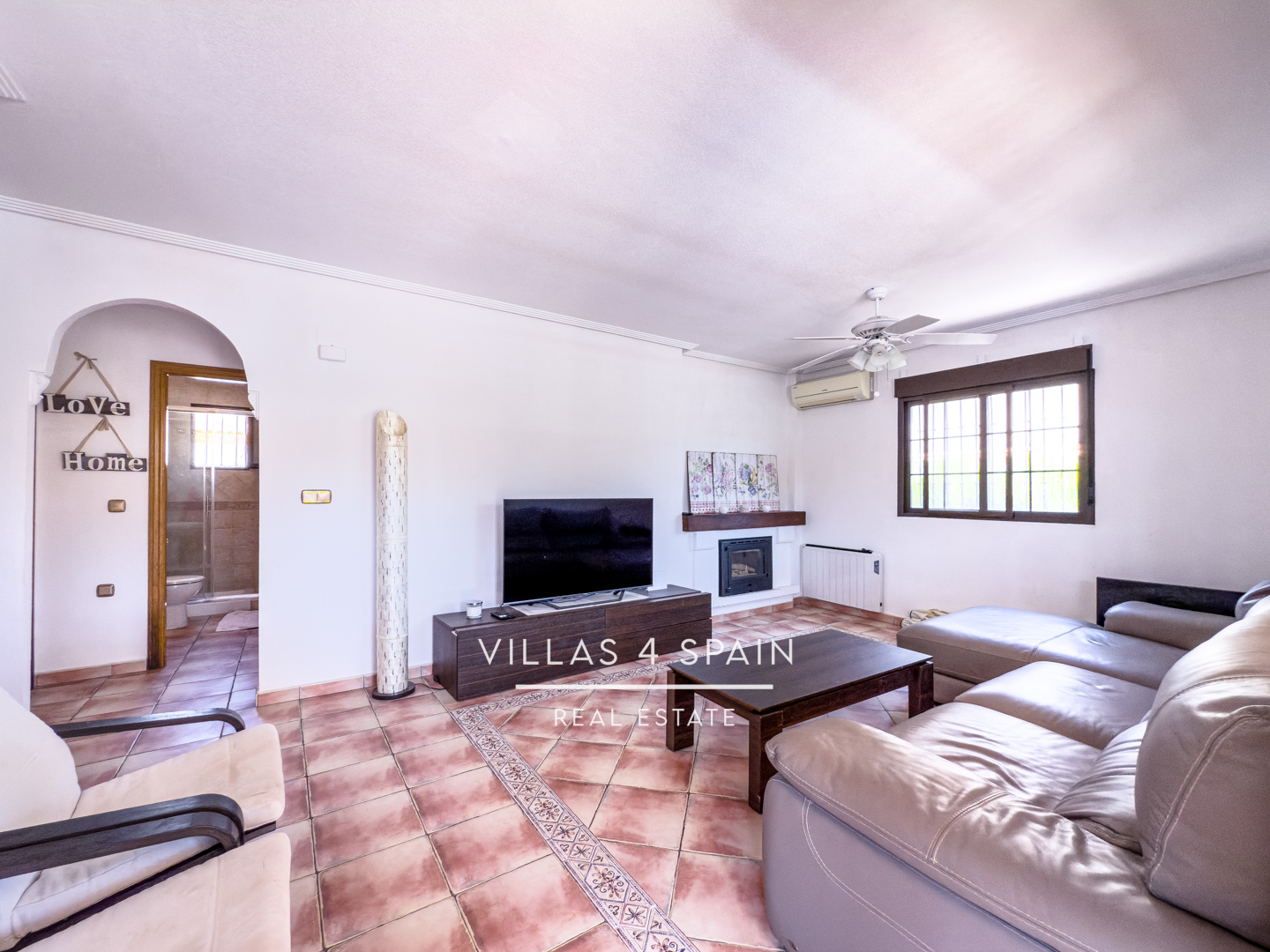 Sold - 3 Bed 2 Bath Villa with Private Pool and Parking in Hondon de los Frailes - Av. de Alicante - Alicante Sold - 3 Bed 2 Bath Villa with Private Pool and Parking in Hondon de los Frailes - Av. de Alicante - Alicante