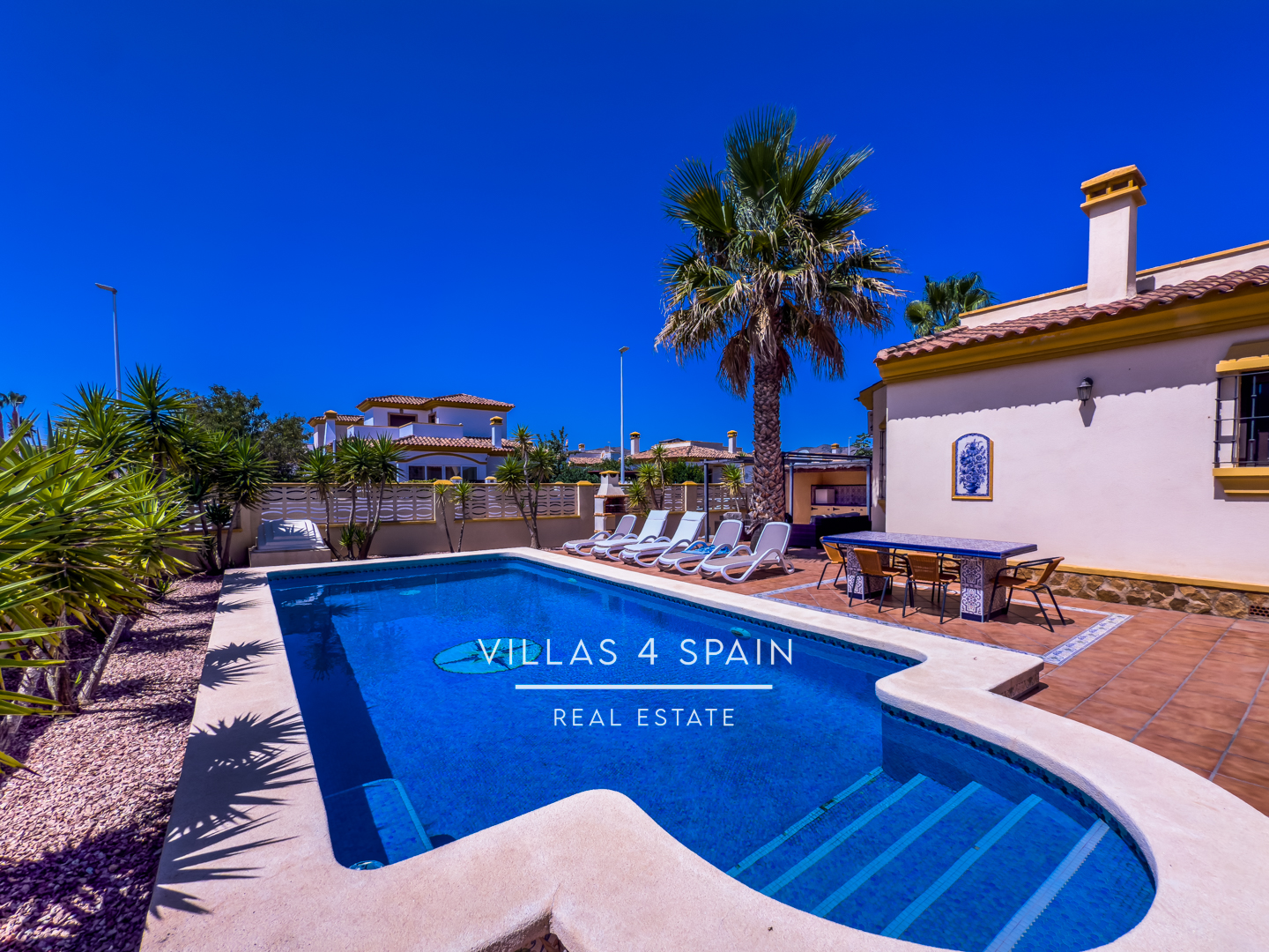 Sold - 3 Bed 2 Bath Villa with Private Pool and Parking in Hondon de los Frailes - Av. de Alicante - Alicante Sold - 3 Bed 2 Bath Villa with Private Pool and Parking in Hondon de los Frailes - Av. de Alicante - Alicante