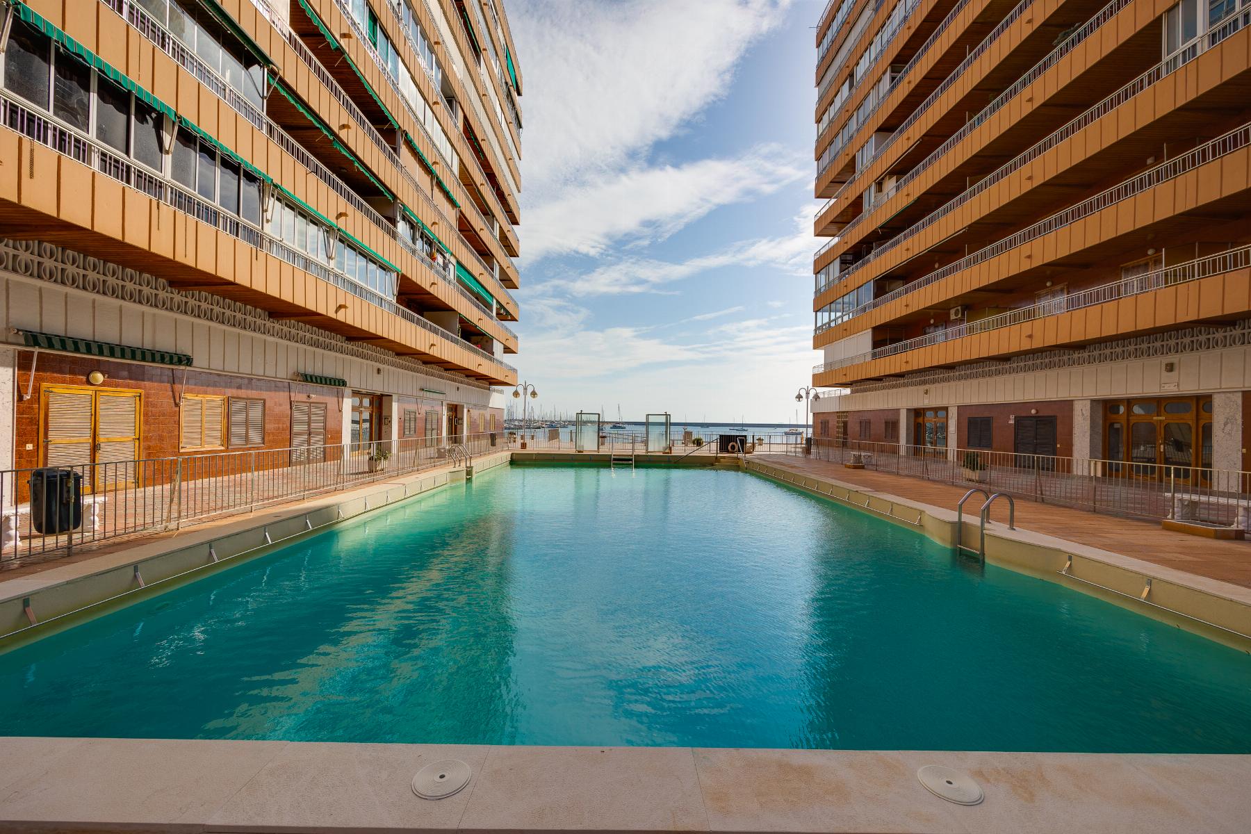 Resale - 3 Bedroom 2 Bathroom Apartamento in Torrevieja - Playa del Acequión - Alicante Resale - 3 Bedroom 2 Bathroom Apartamento in Torrevieja - Playa del Acequión - Alicante